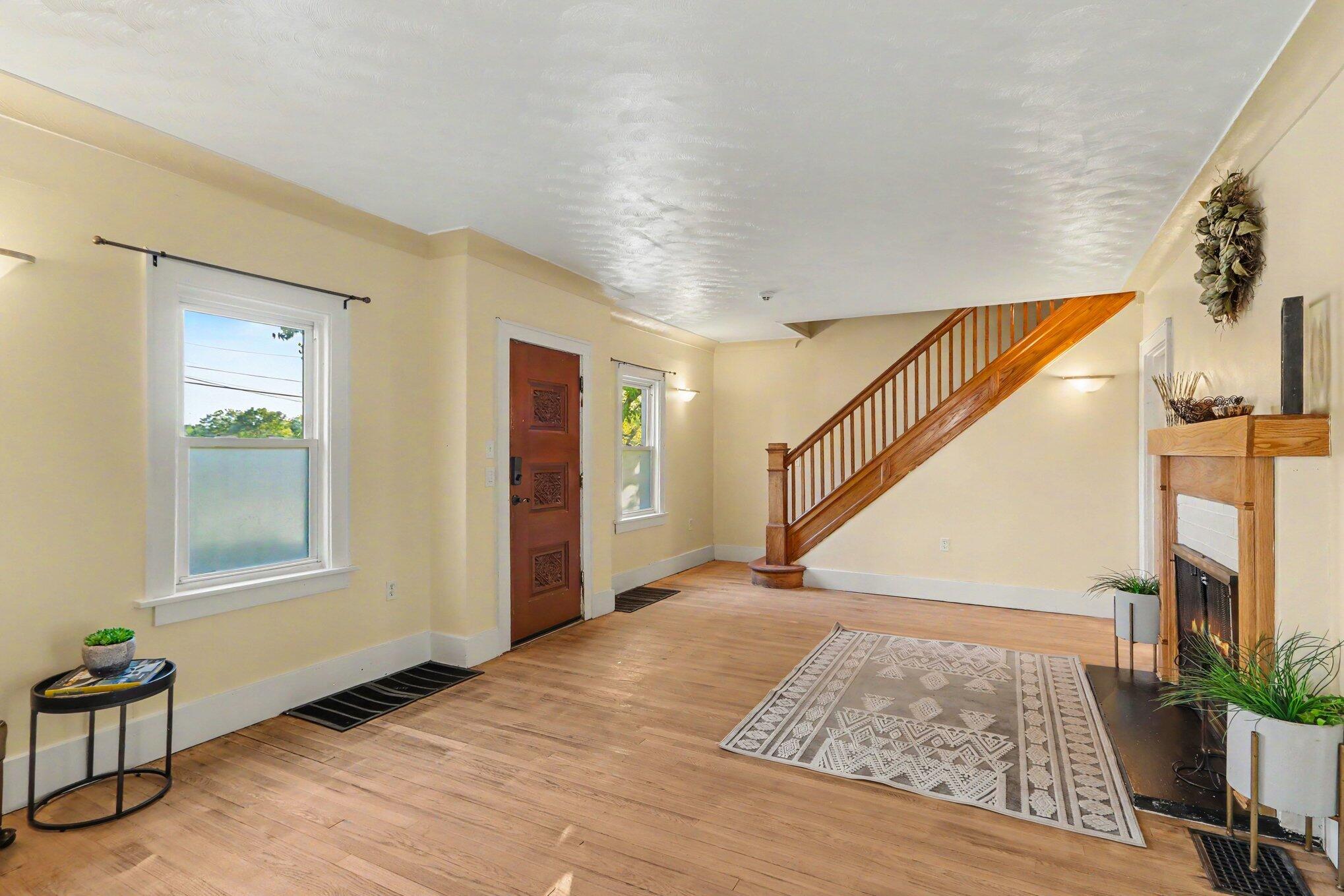 424 W Cork Street Kalamazoo MI 49001