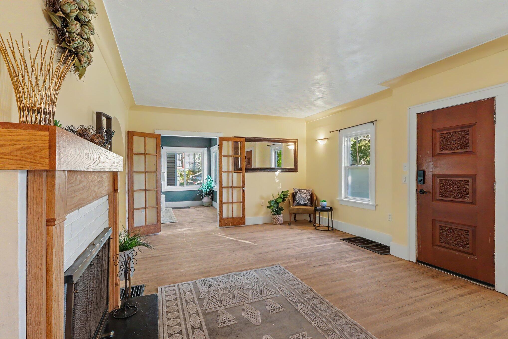 424 W Cork Street Kalamazoo MI 49001