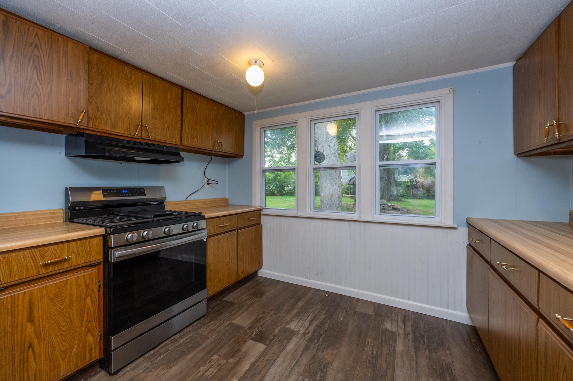 4960 Paw Paw Lake Road Coloma MI 49038