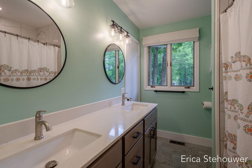 8659 Ridgecrest Court SW Byron Center MI 49315