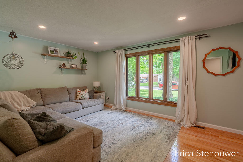 8659 Ridgecrest Court SW Byron Center MI 49315
