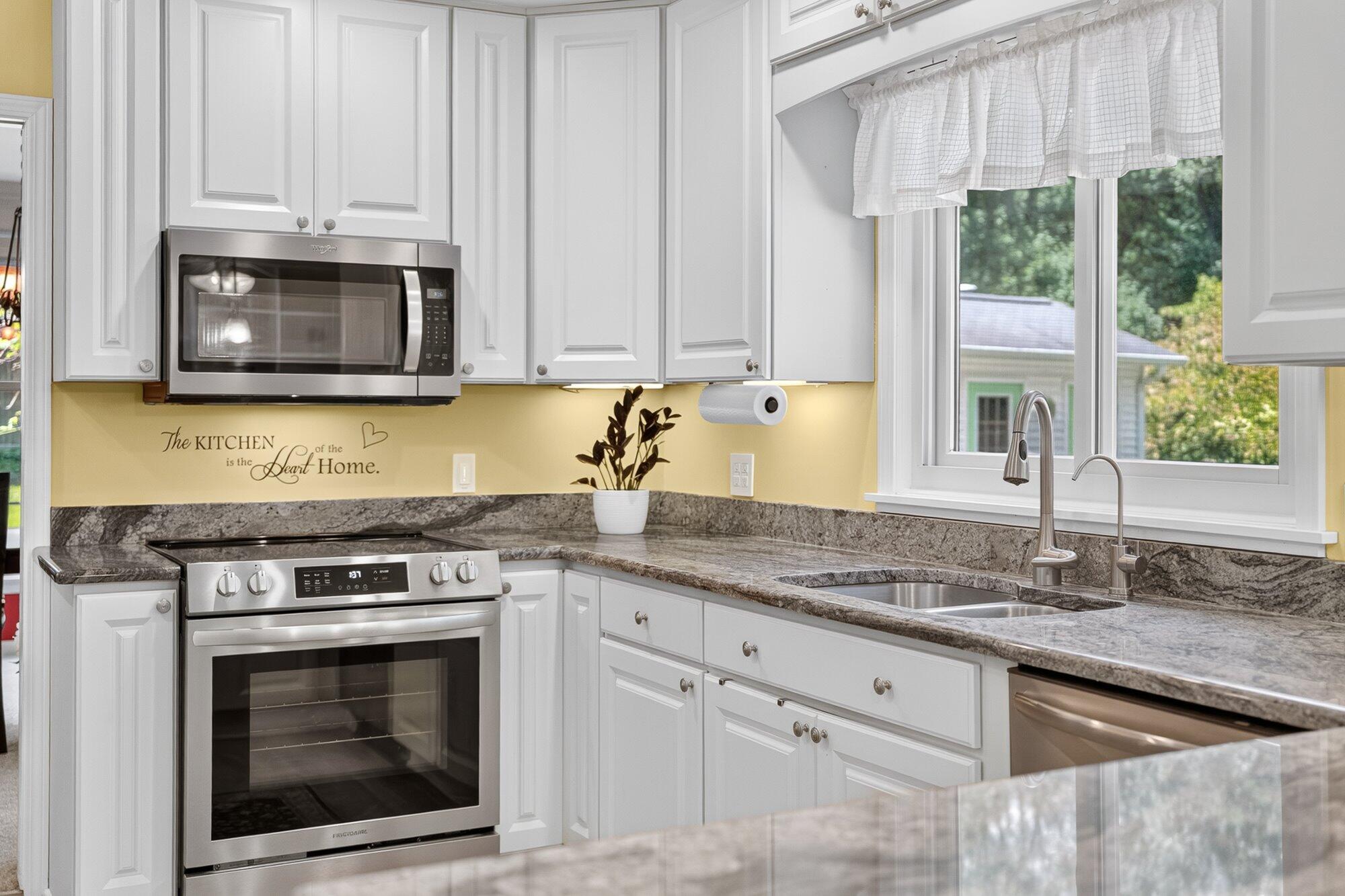 351 W Ridge Circle Kalamazoo MI 49009
