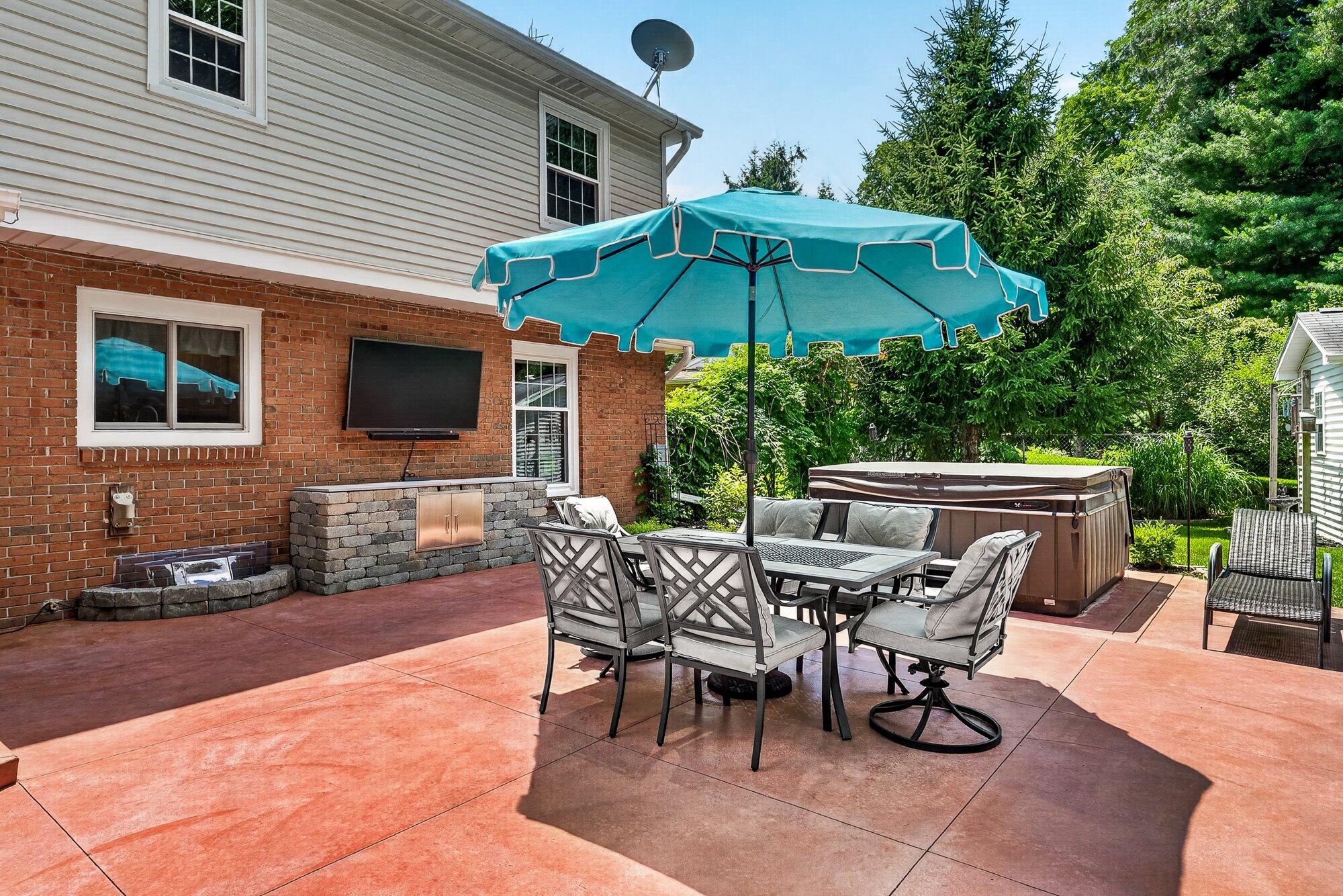 351 W Ridge Circle Kalamazoo MI 49009