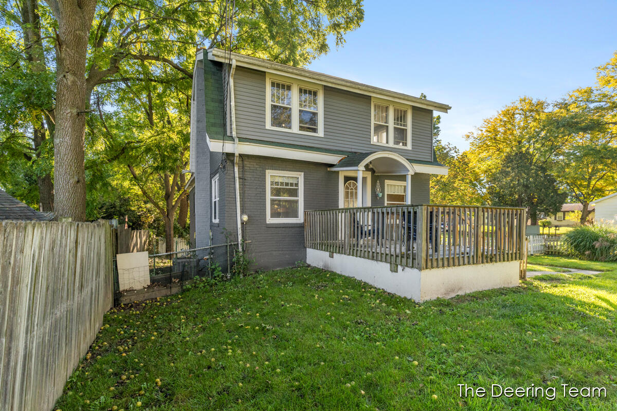 1621 Southampton Drive SE Grand Rapids MI 49508