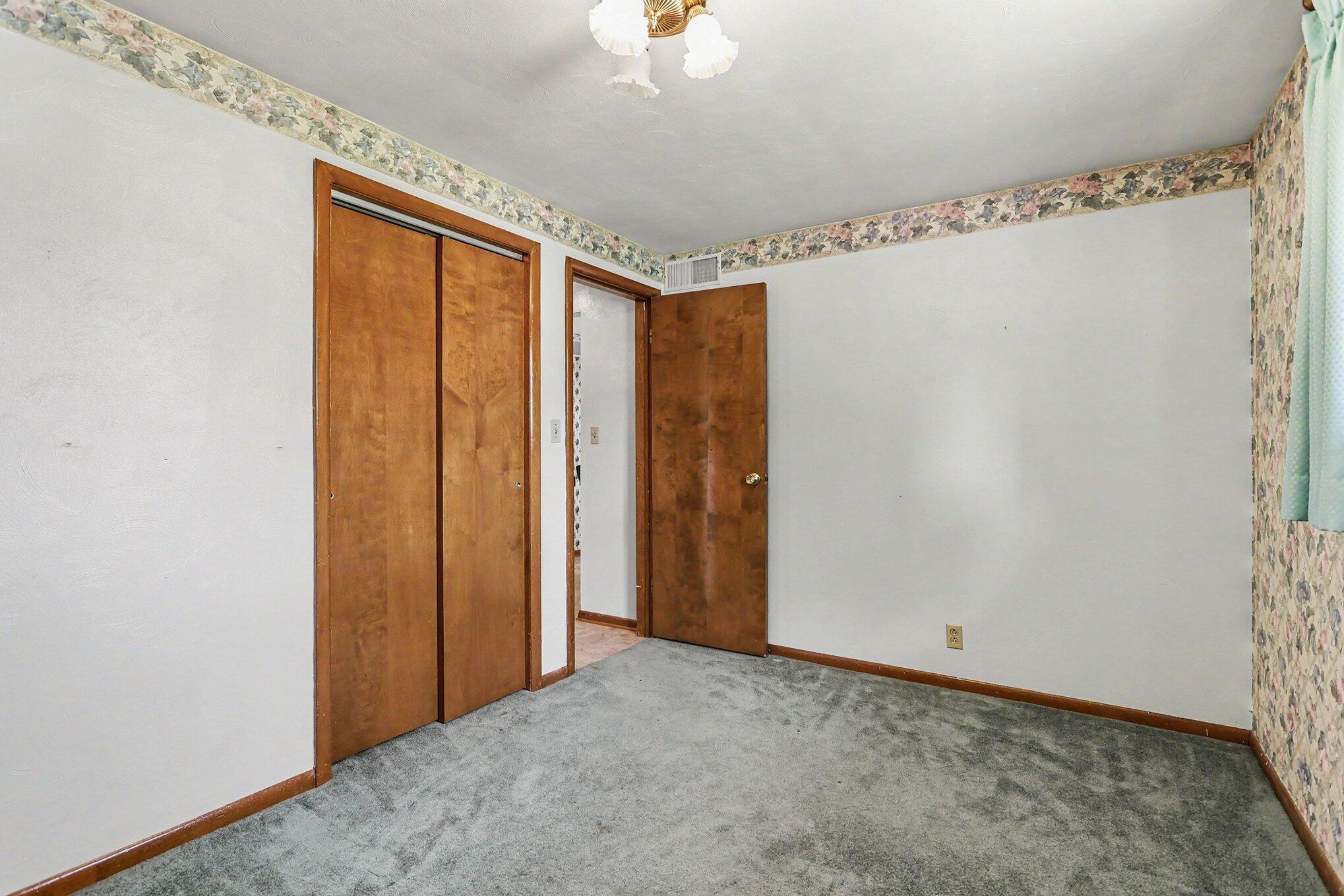 1347 Ferry Street Niles MI 49120
