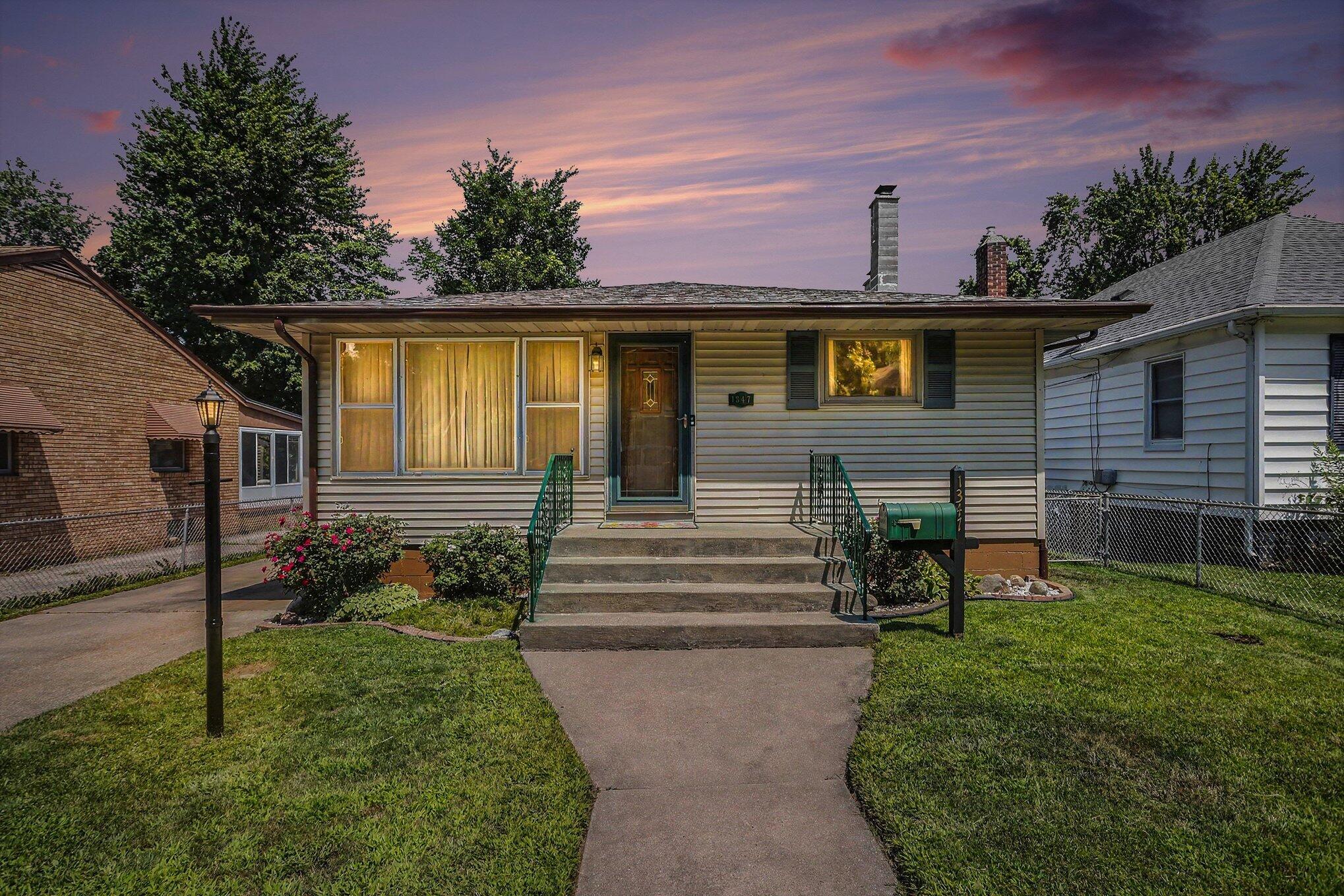 1347 Ferry Street Niles MI 49120