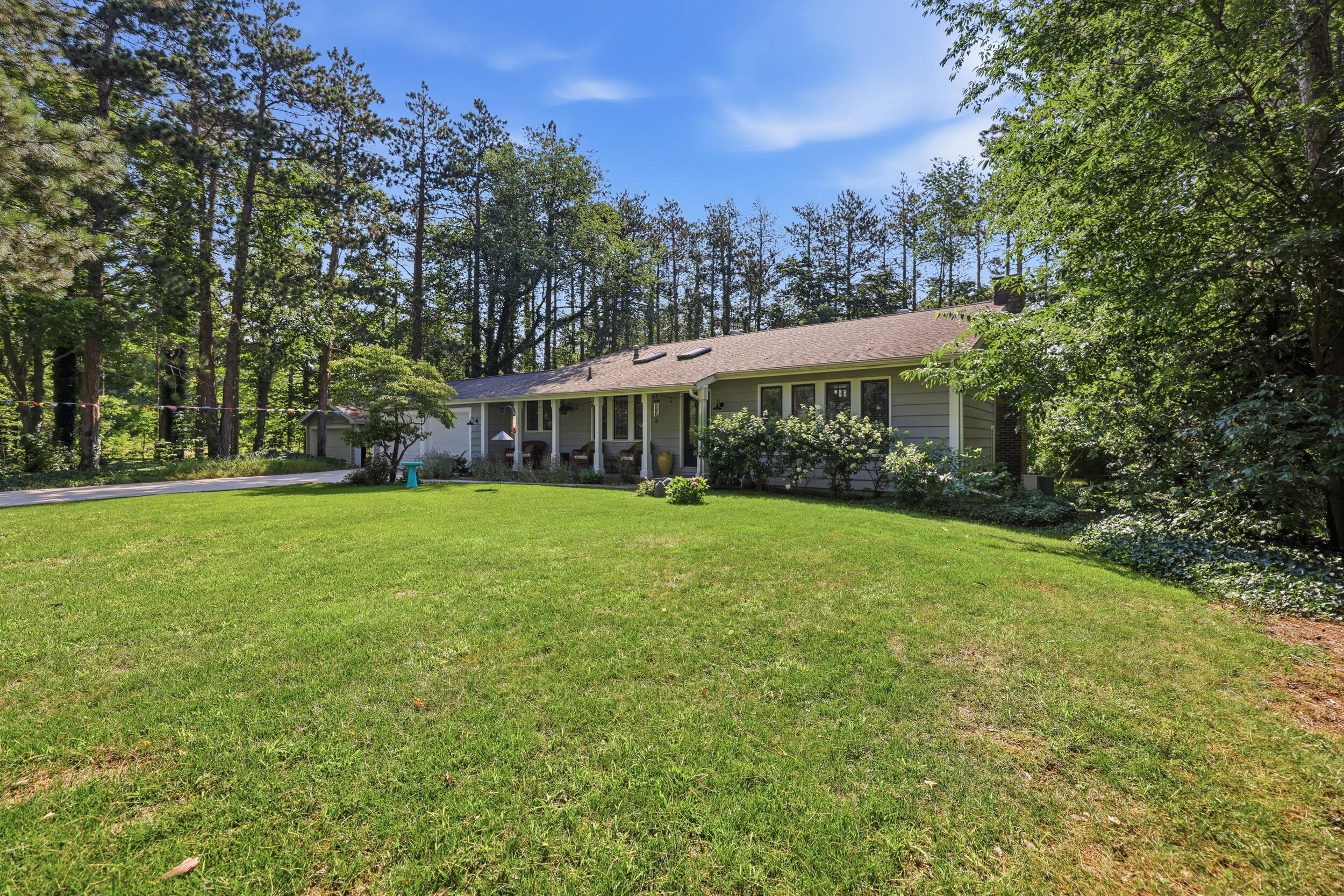 16864 Timber Dunes Drive Grand Haven MI 49417