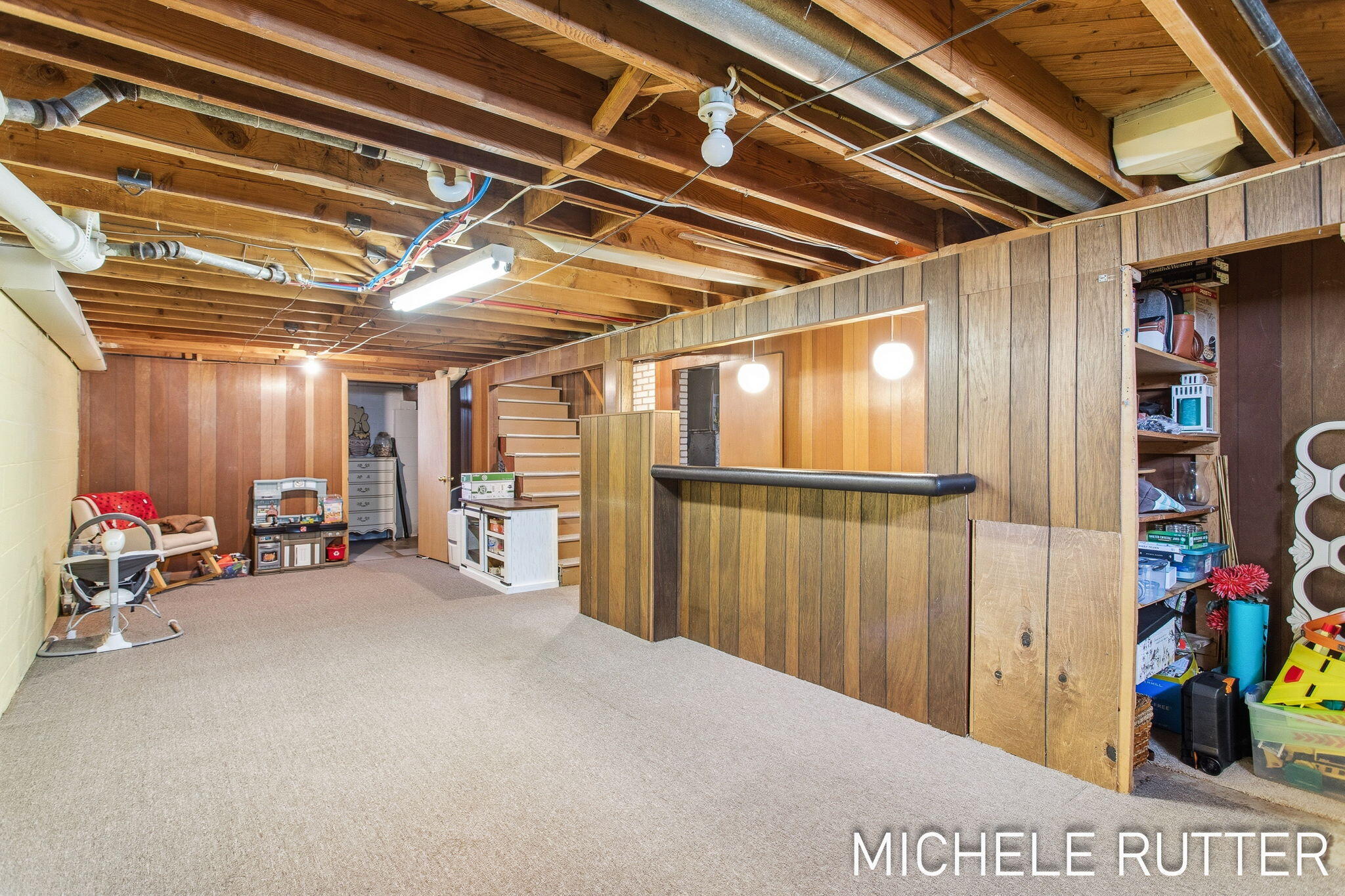 526 Pinecrest Street Holland MI 49424