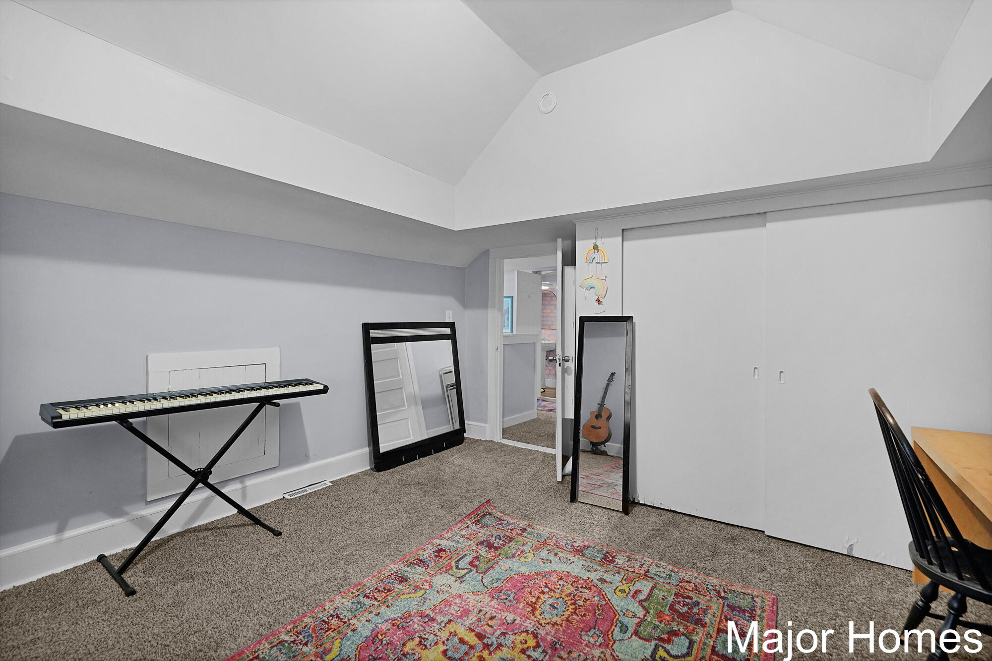 323 Robey Place SE Grand Rapids MI 49506
