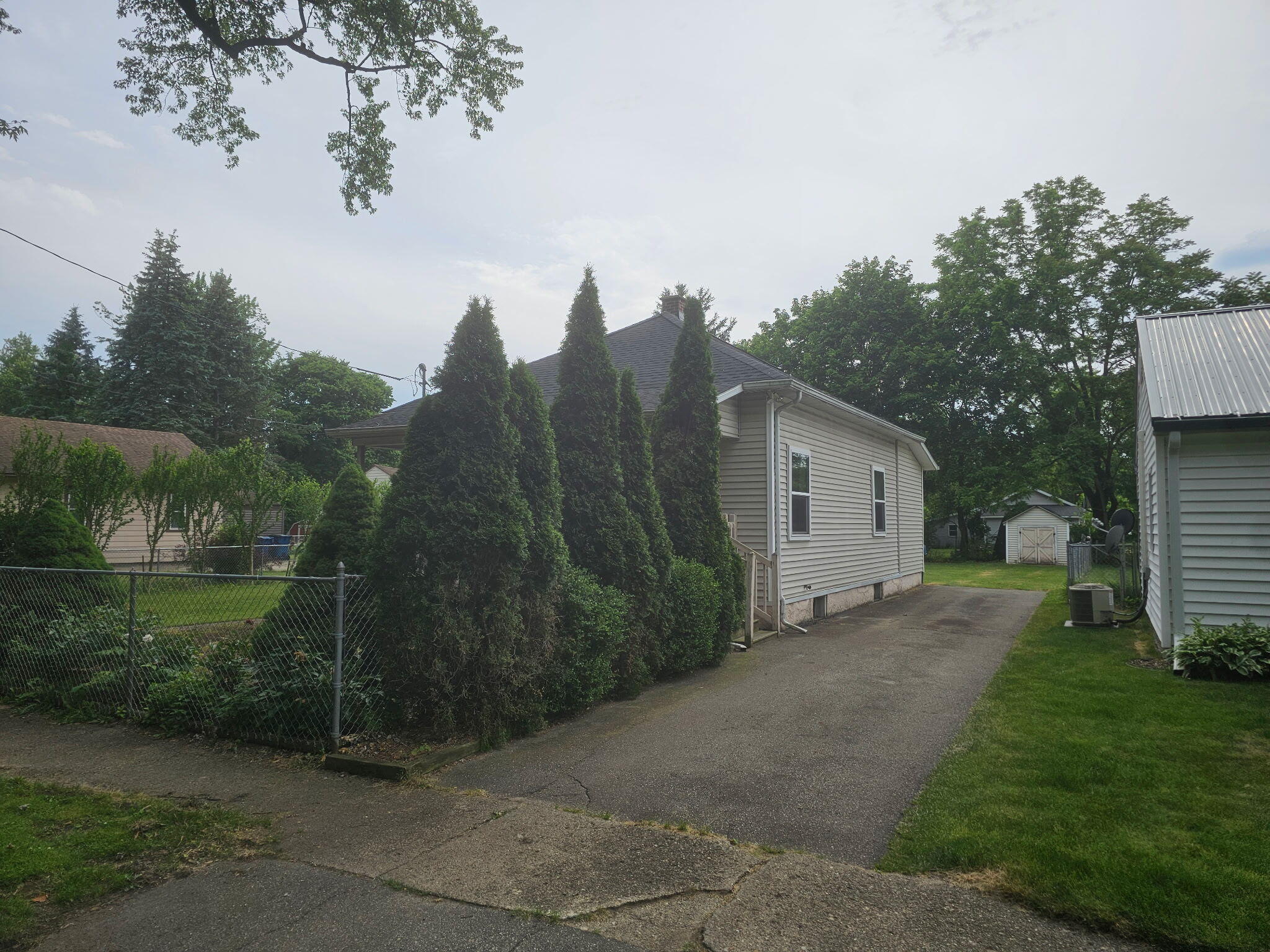 715 Lum Avenue Kalamazoo MI 49048