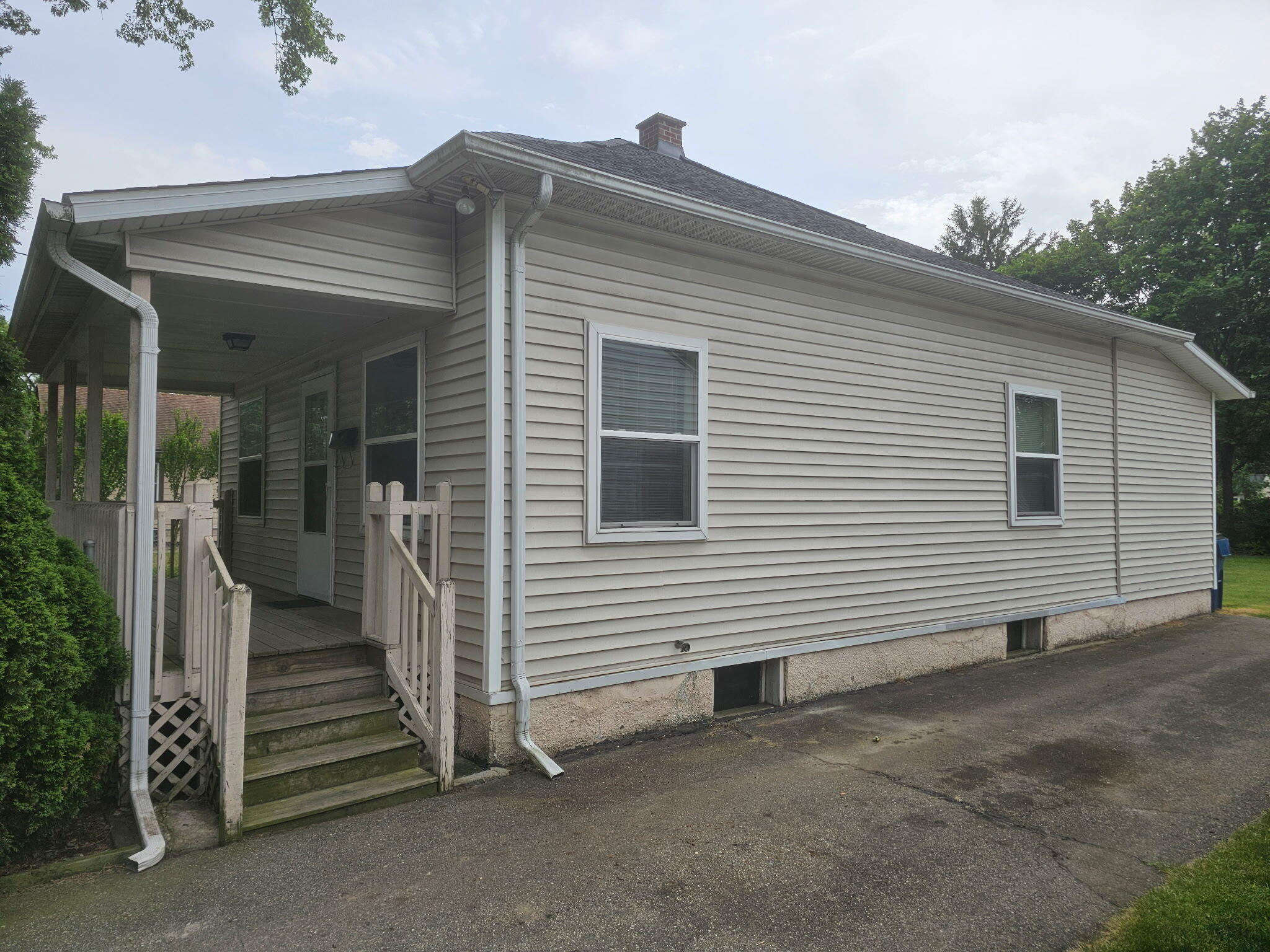 715 Lum Avenue Kalamazoo MI 49048