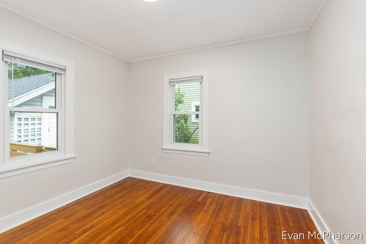 1523 Boston Street SE Grand Rapids MI 49507