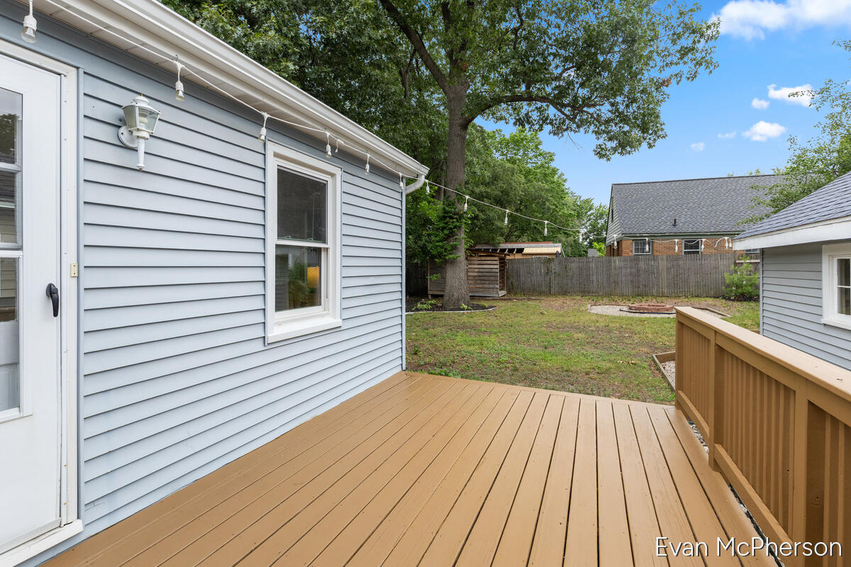 1523 Boston Street SE Grand Rapids MI 49507