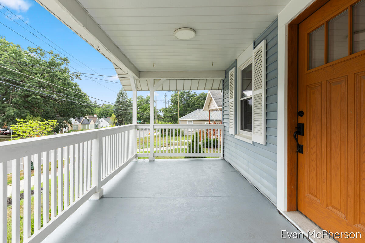 1523 Boston Street SE Grand Rapids MI 49507