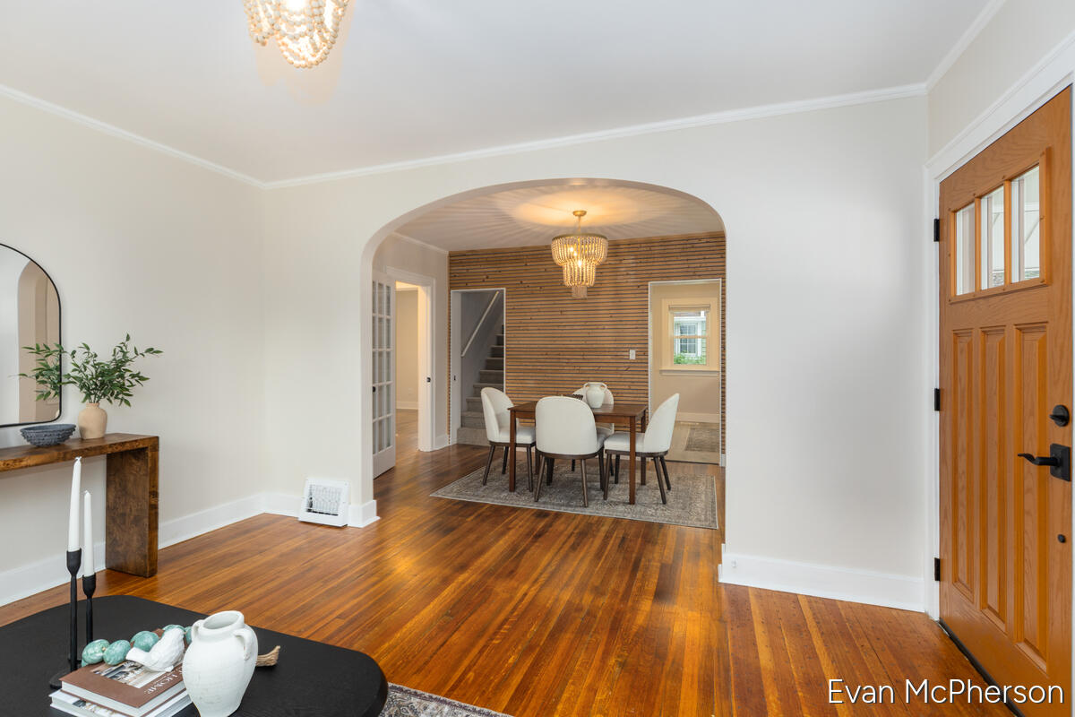 1523 Boston Street SE Grand Rapids MI 49507