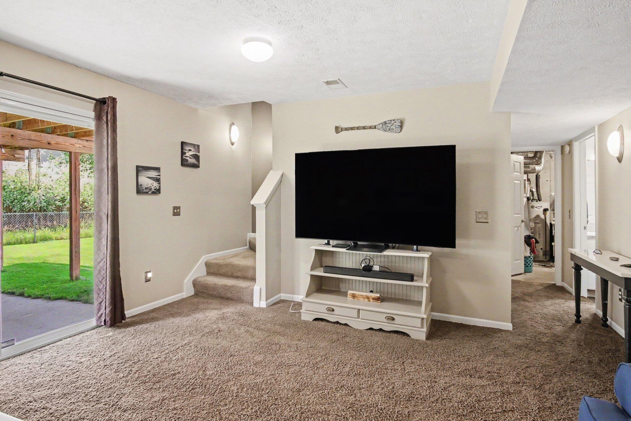 3014 Stonewood Street NW Grand Rapids MI 49504