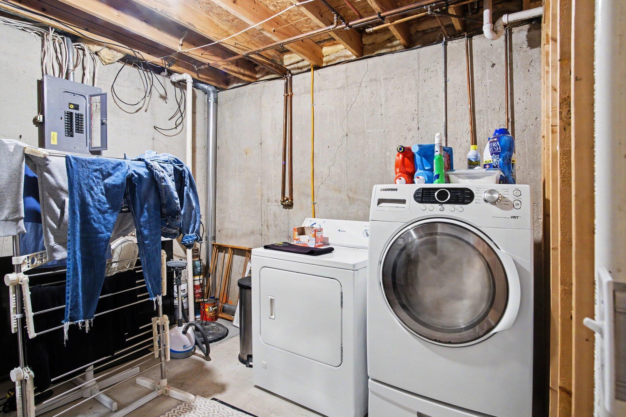 3014 Stonewood Street NW Grand Rapids MI 49504