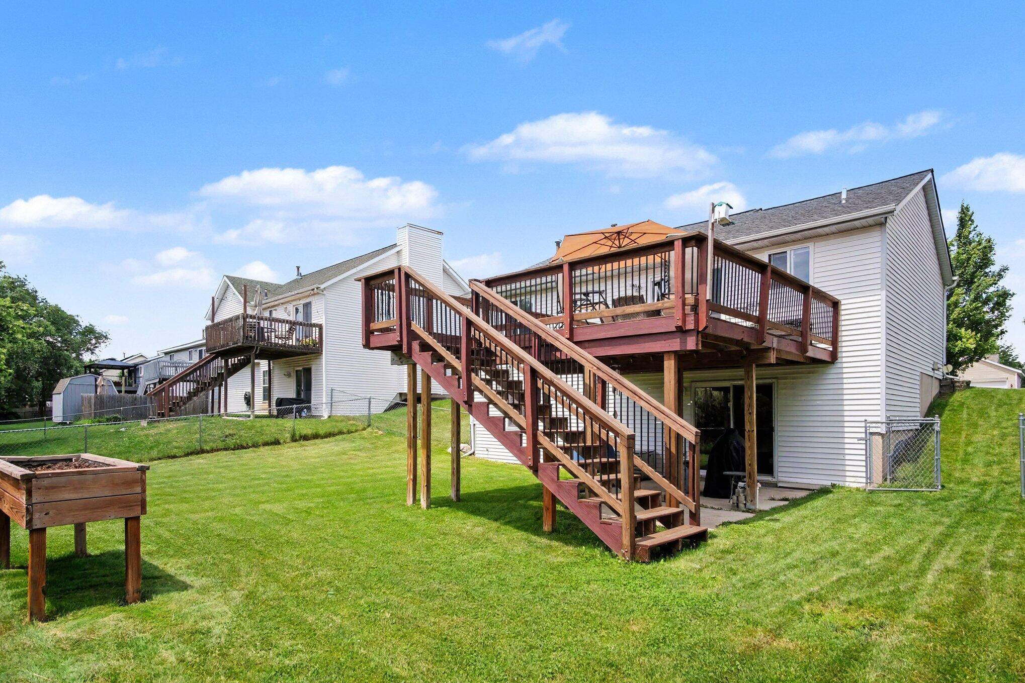 3014 Stonewood Street NW Grand Rapids MI 49504