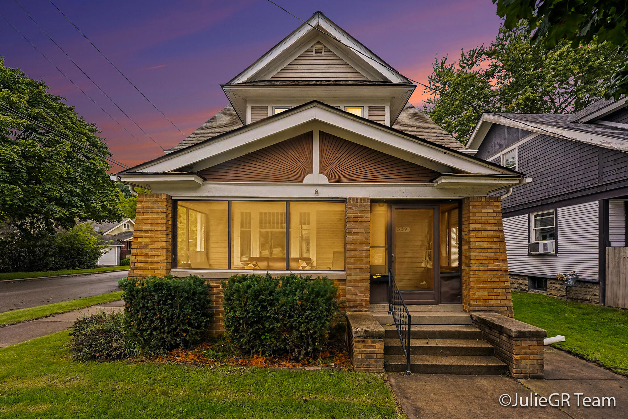 539 Garfield Avenue NW Grand Rapids MI 49504