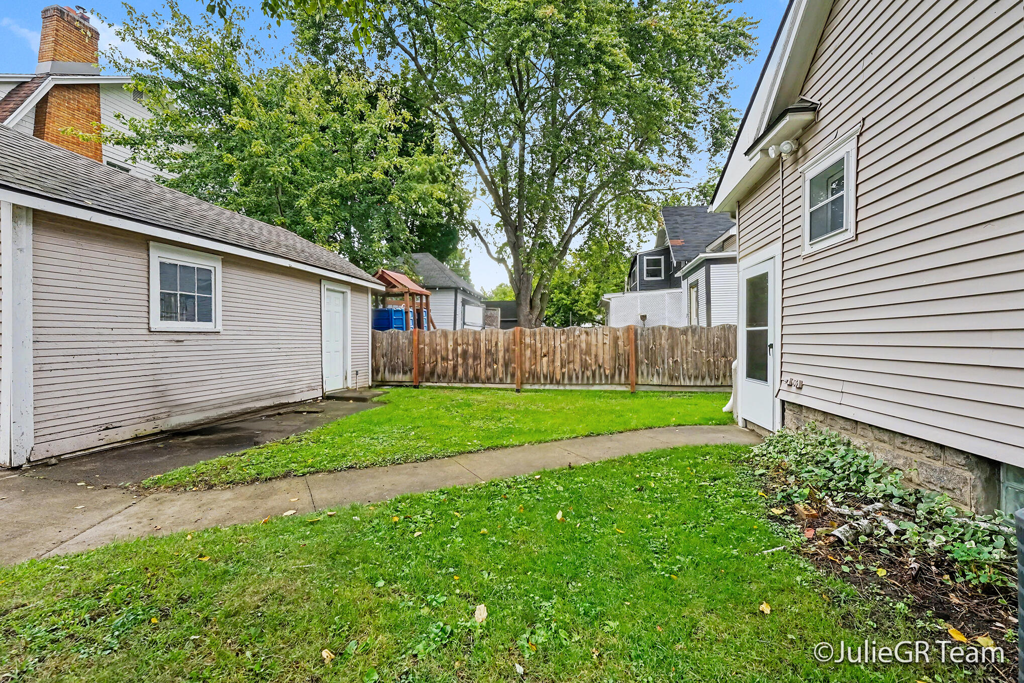 539 Garfield Avenue NW Grand Rapids MI 49504