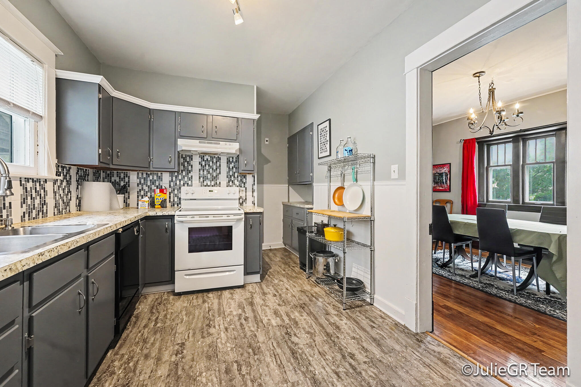 539 Garfield Avenue NW Grand Rapids MI 49504