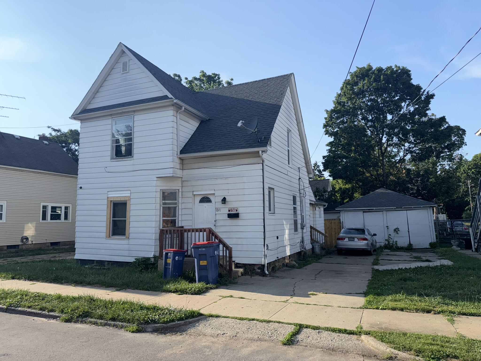 841 Nagold Street NW Grand Rapids MI 49504