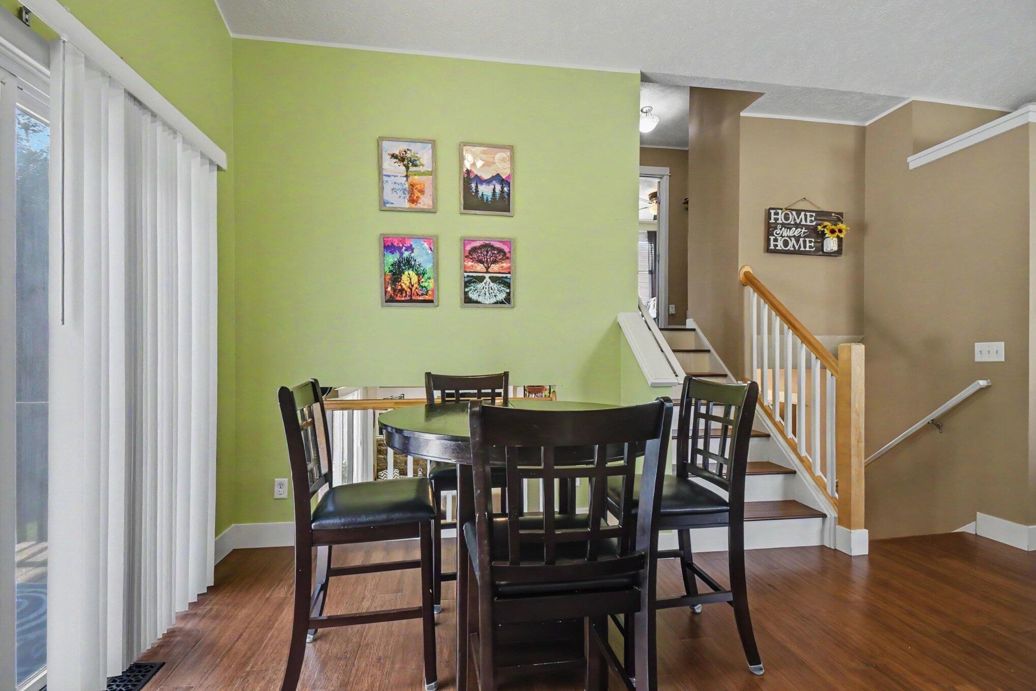 2561 Orchard View Drive NE Grand Rapids MI 49505