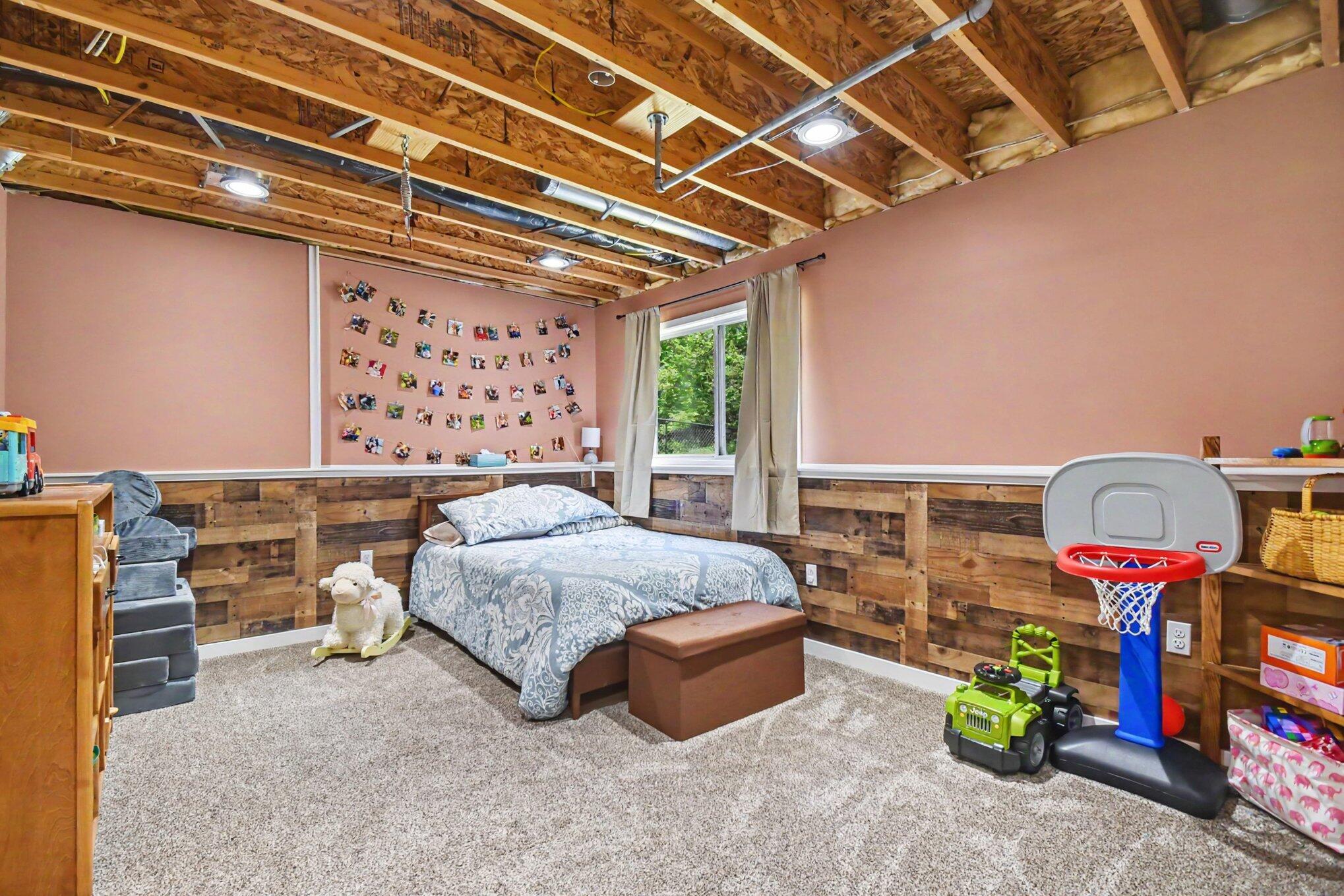 2561 Orchard View Drive NE Grand Rapids MI 49505