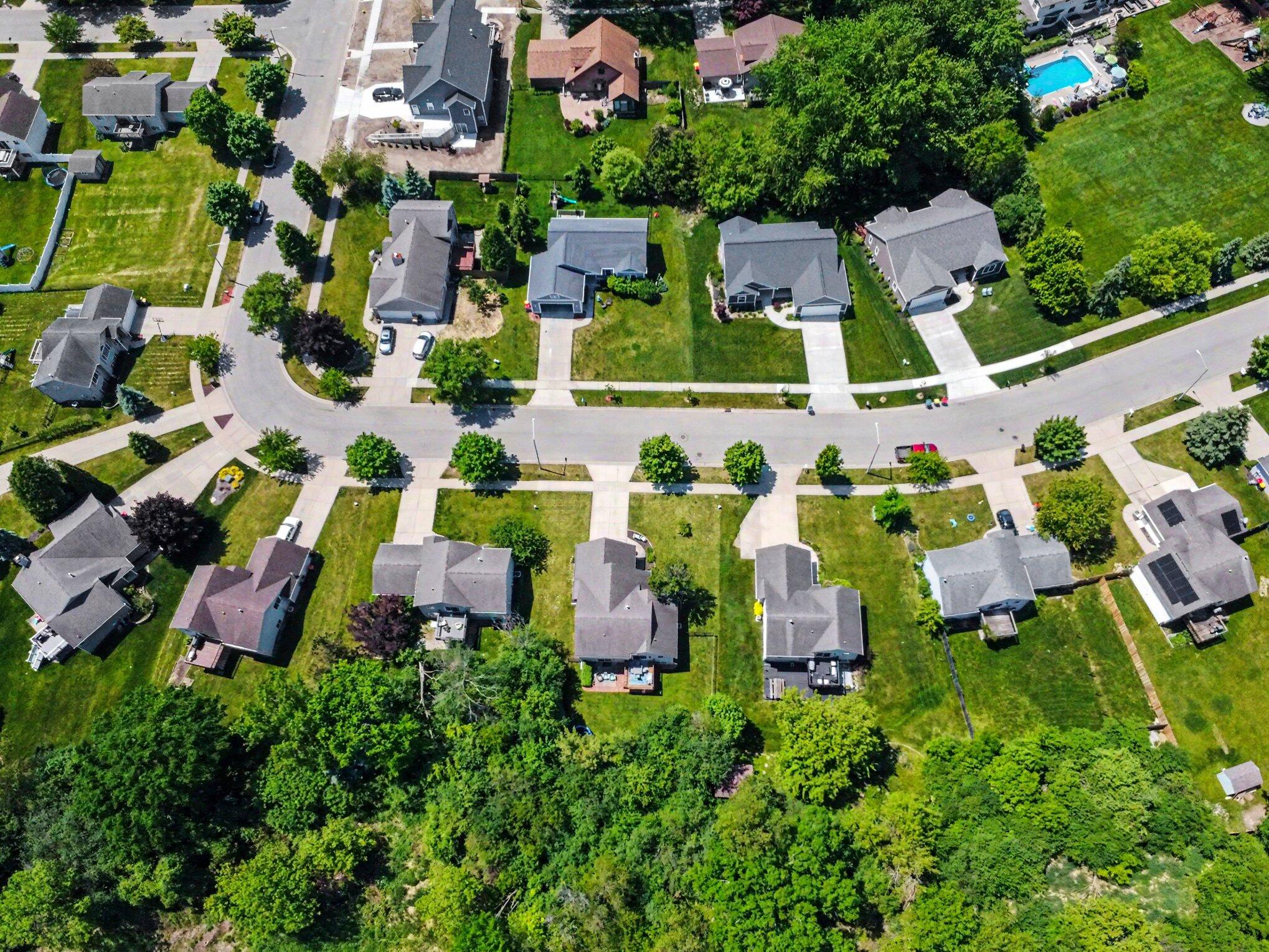 2561 Orchard View Drive NE Grand Rapids MI 49505