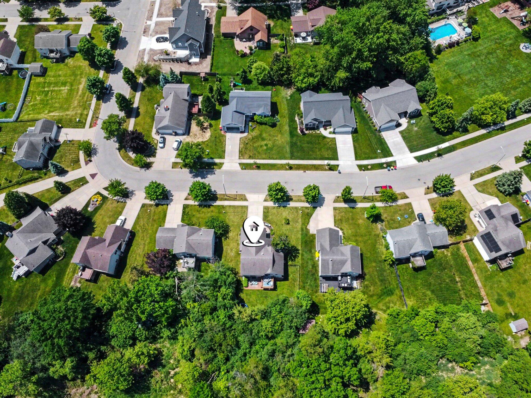 2561 Orchard View Drive NE Grand Rapids MI 49505