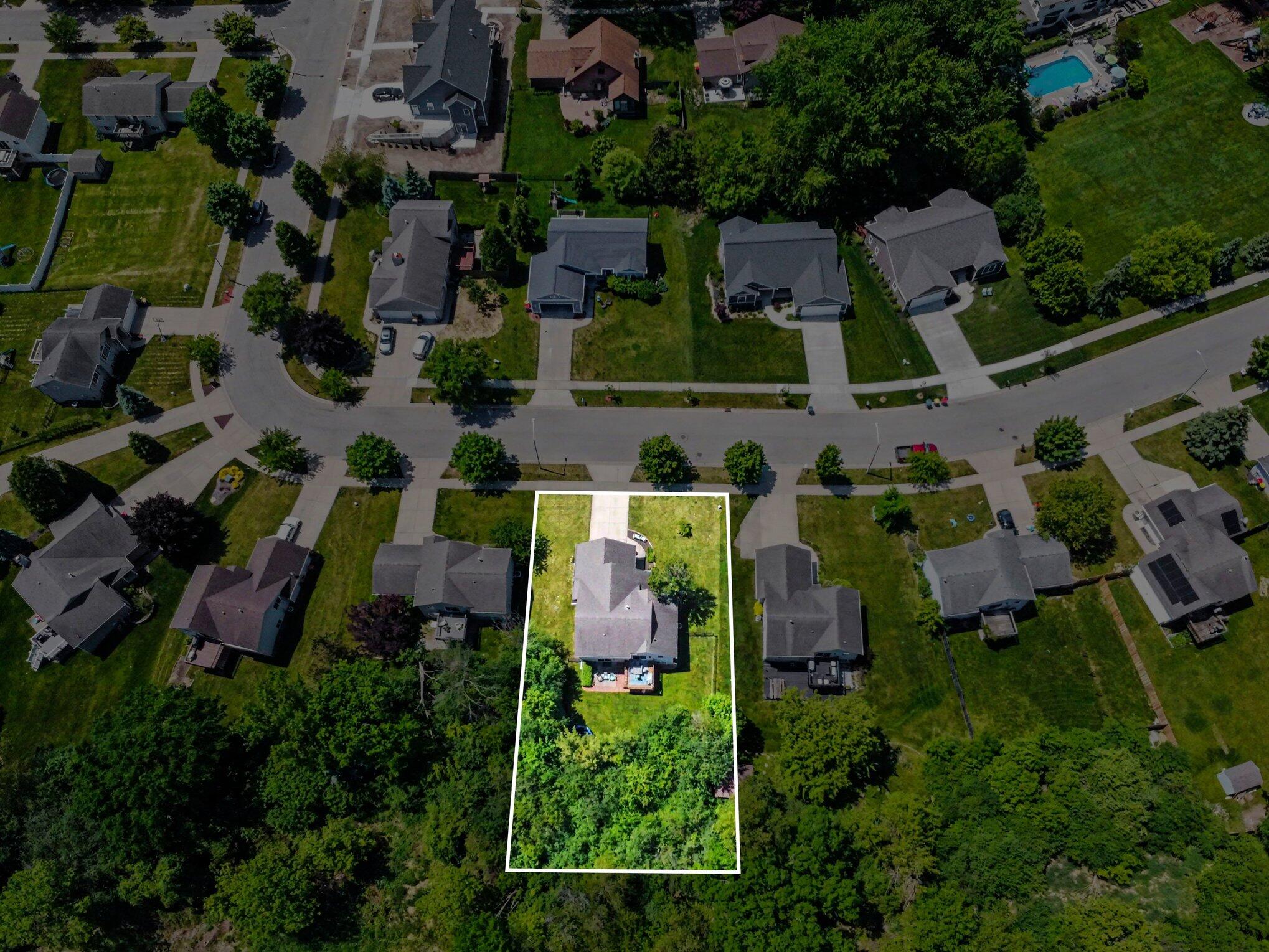 2561 Orchard View Drive NE Grand Rapids MI 49505