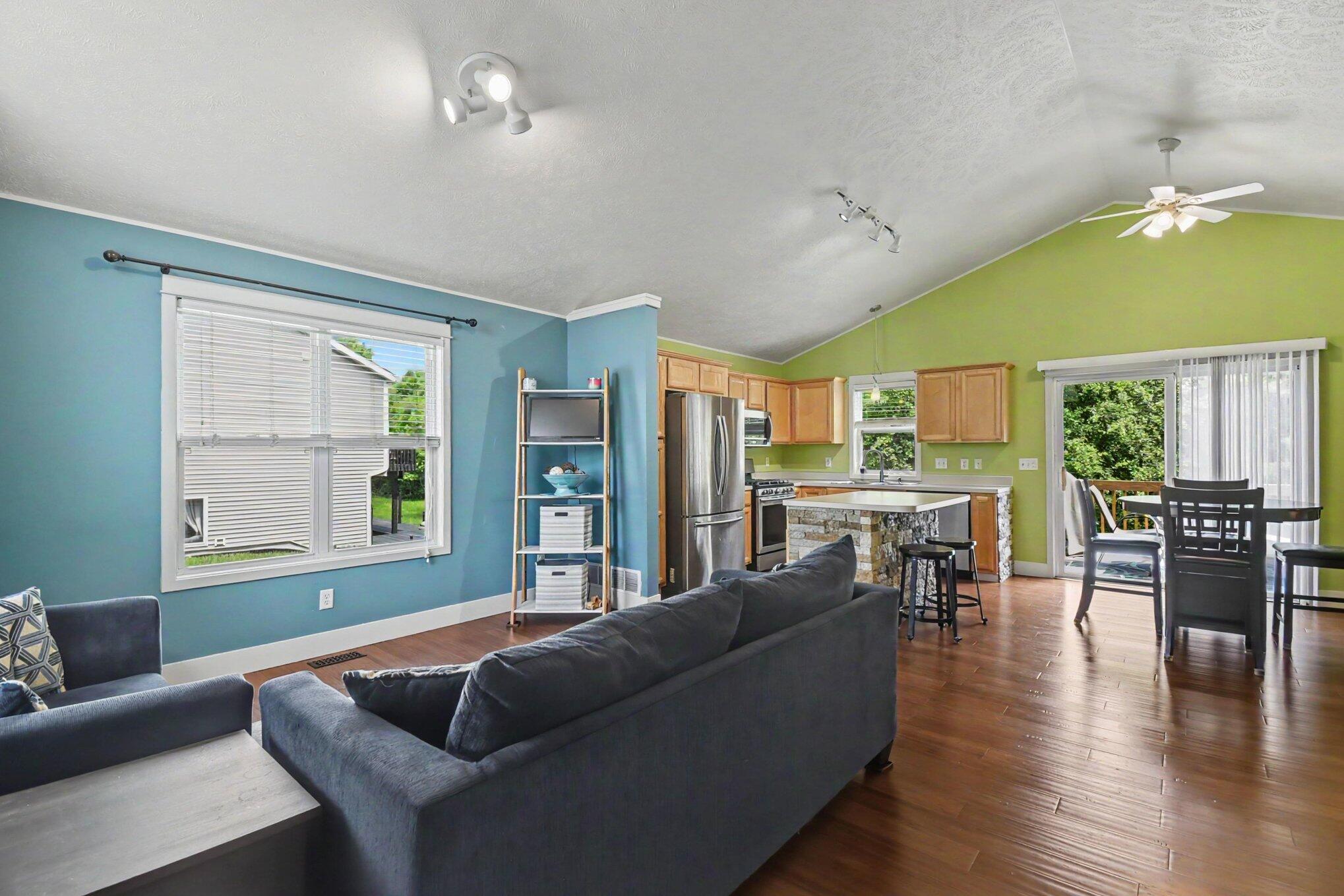 2561 Orchard View Drive NE Grand Rapids MI 49505