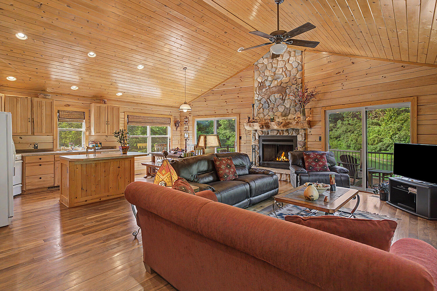 6645 Foote Trail Fennville MI 49408
