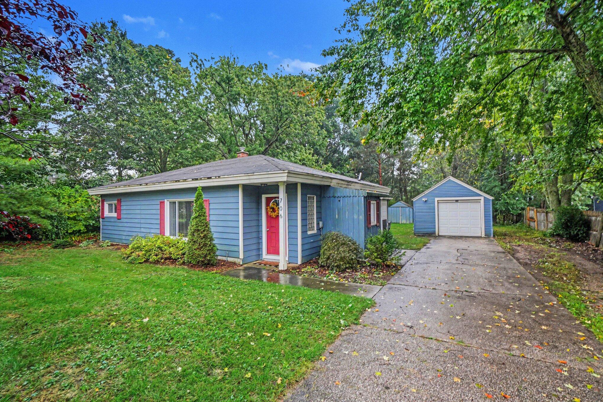 706 Riley Street Holland MI 49424
