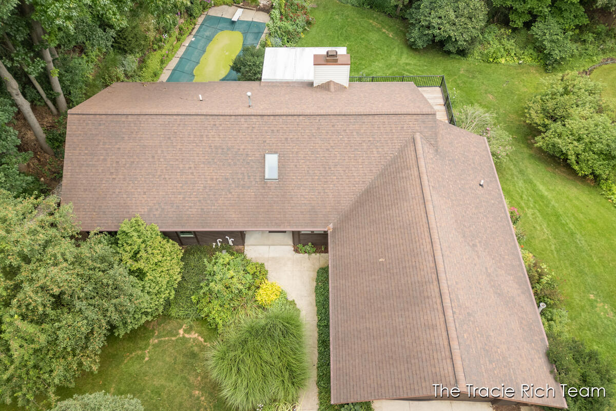 128 Collindale Avenue NW Grand Rapids MI 49504