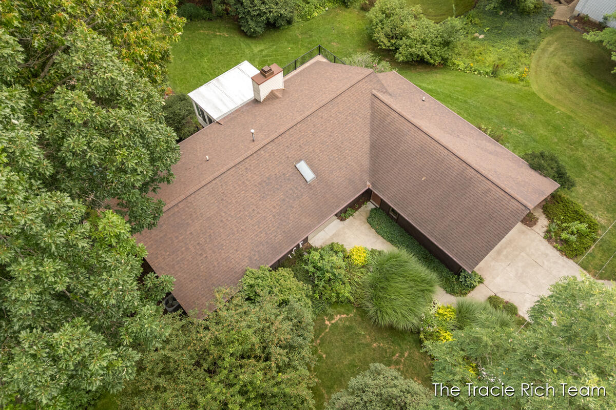 128 Collindale Avenue NW Grand Rapids MI 49504