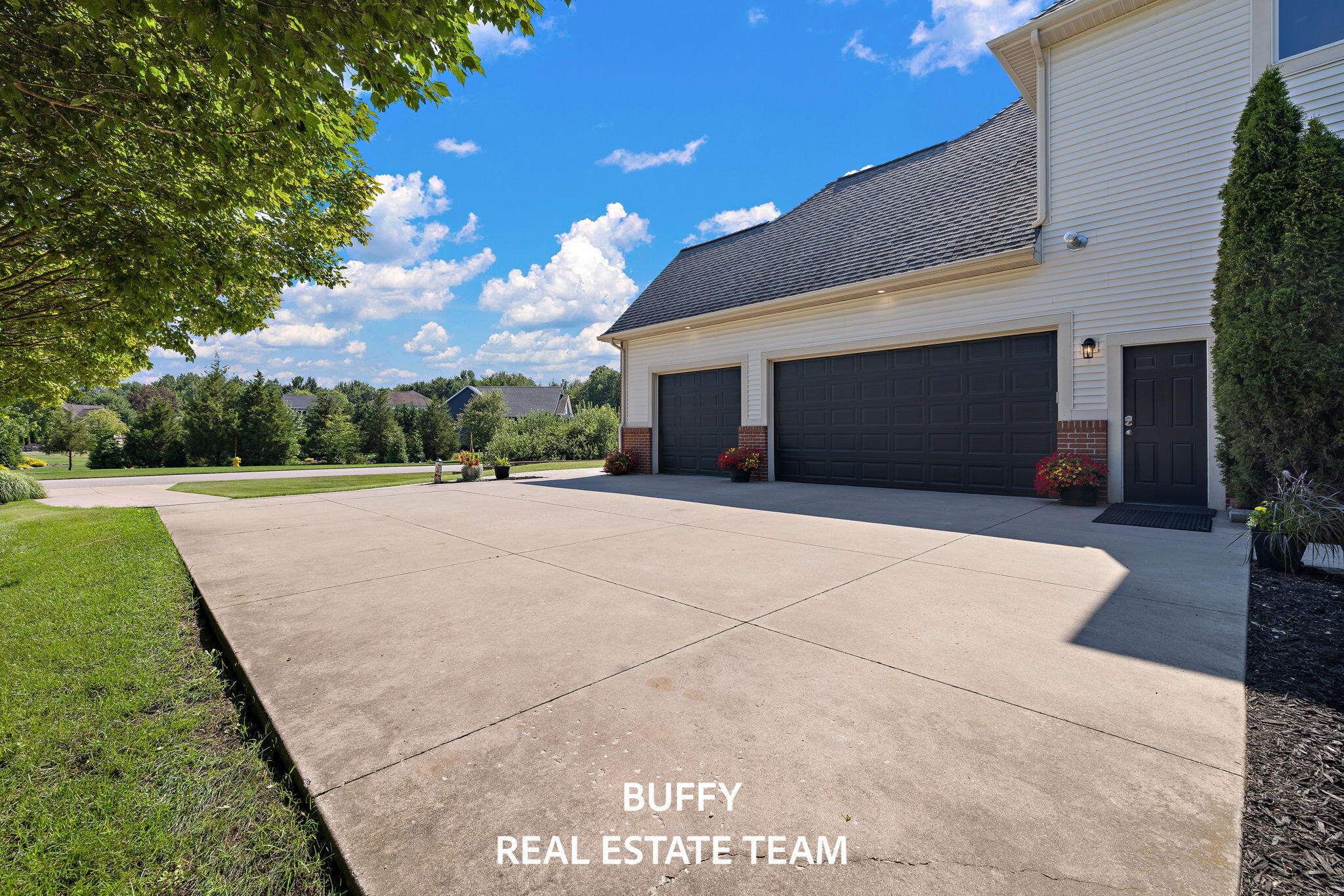 162 Meadows Drive Norton Shores MI 49444