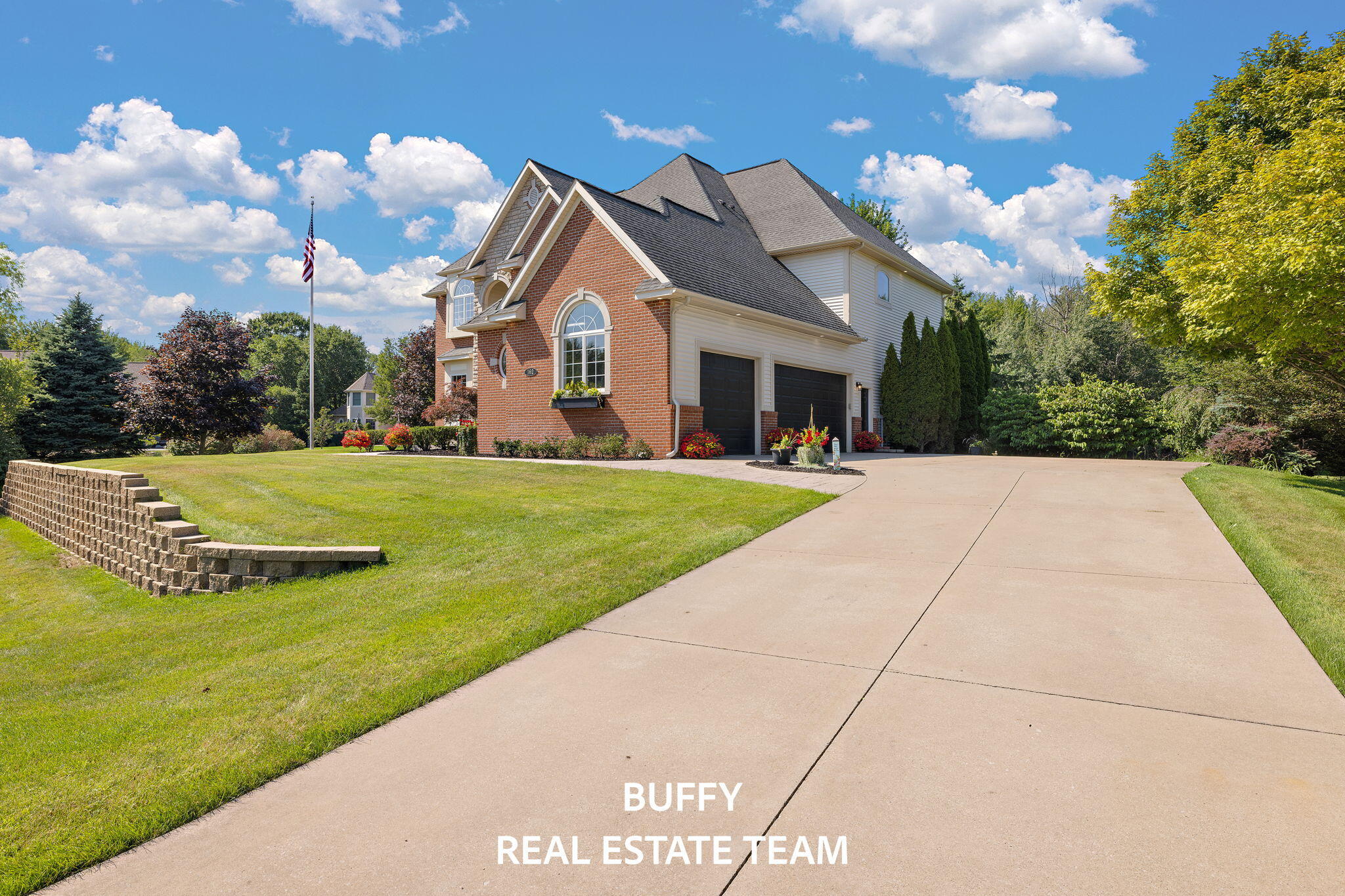 162 Meadows Drive Norton Shores MI 49444