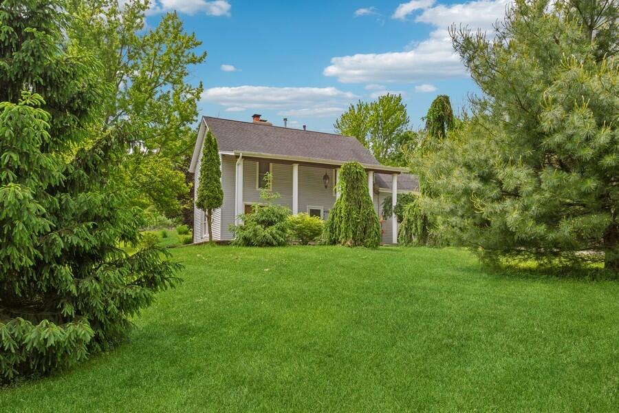 6460 E Galien Buchanan Road Buchanan MI 49107