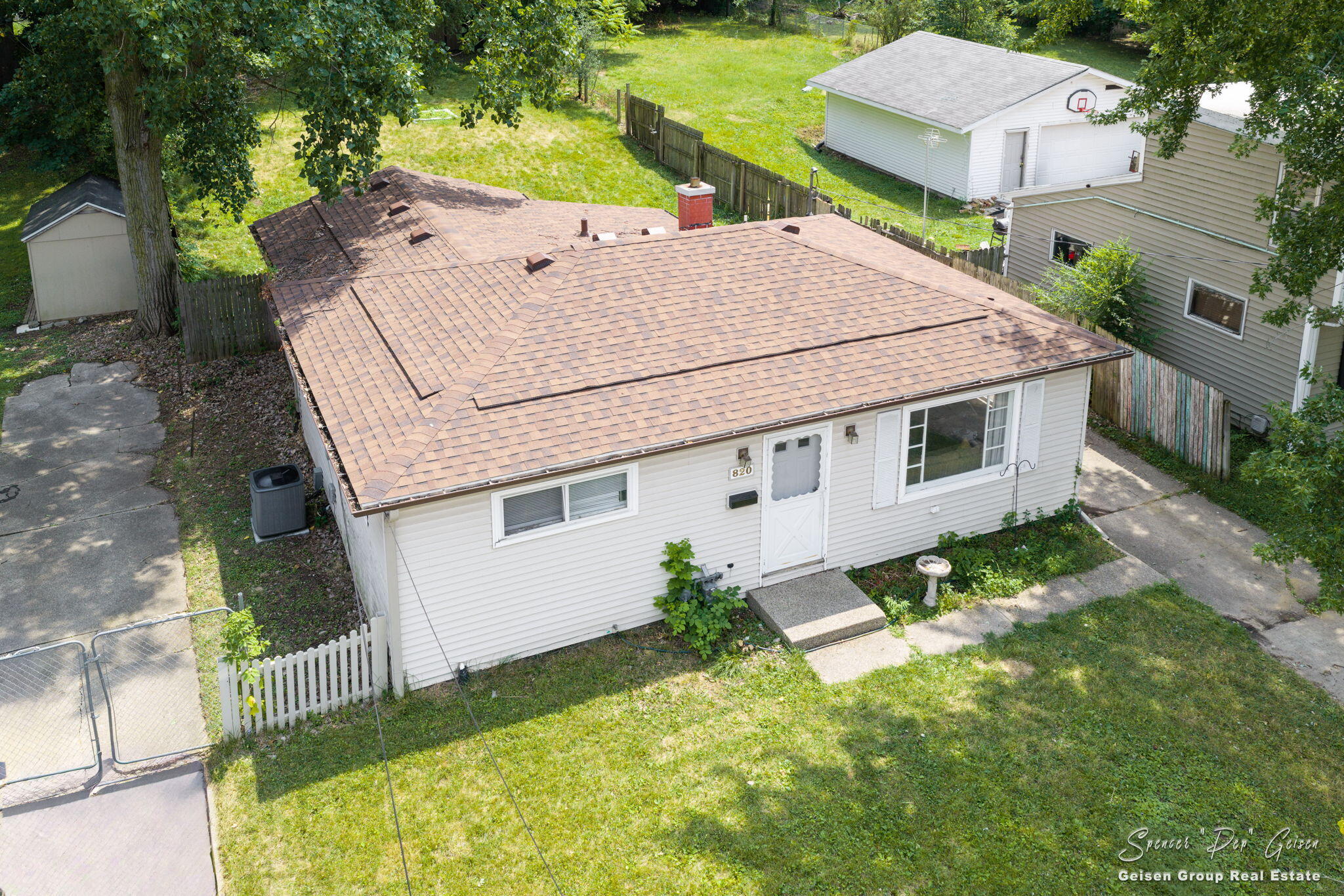 820 Woolsey Drive SW Grand Rapids MI 49503