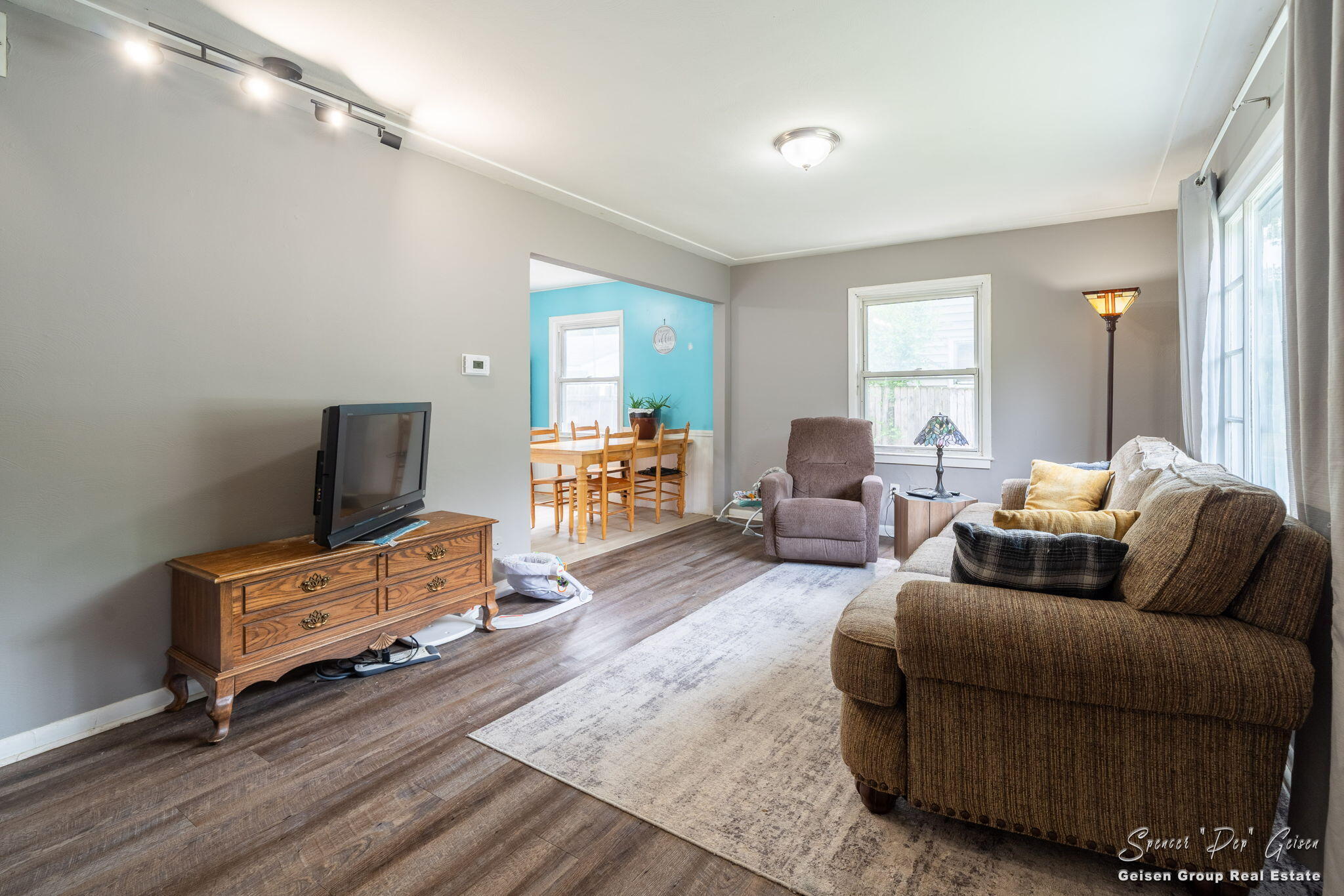 820 Woolsey Drive SW Grand Rapids MI 49503