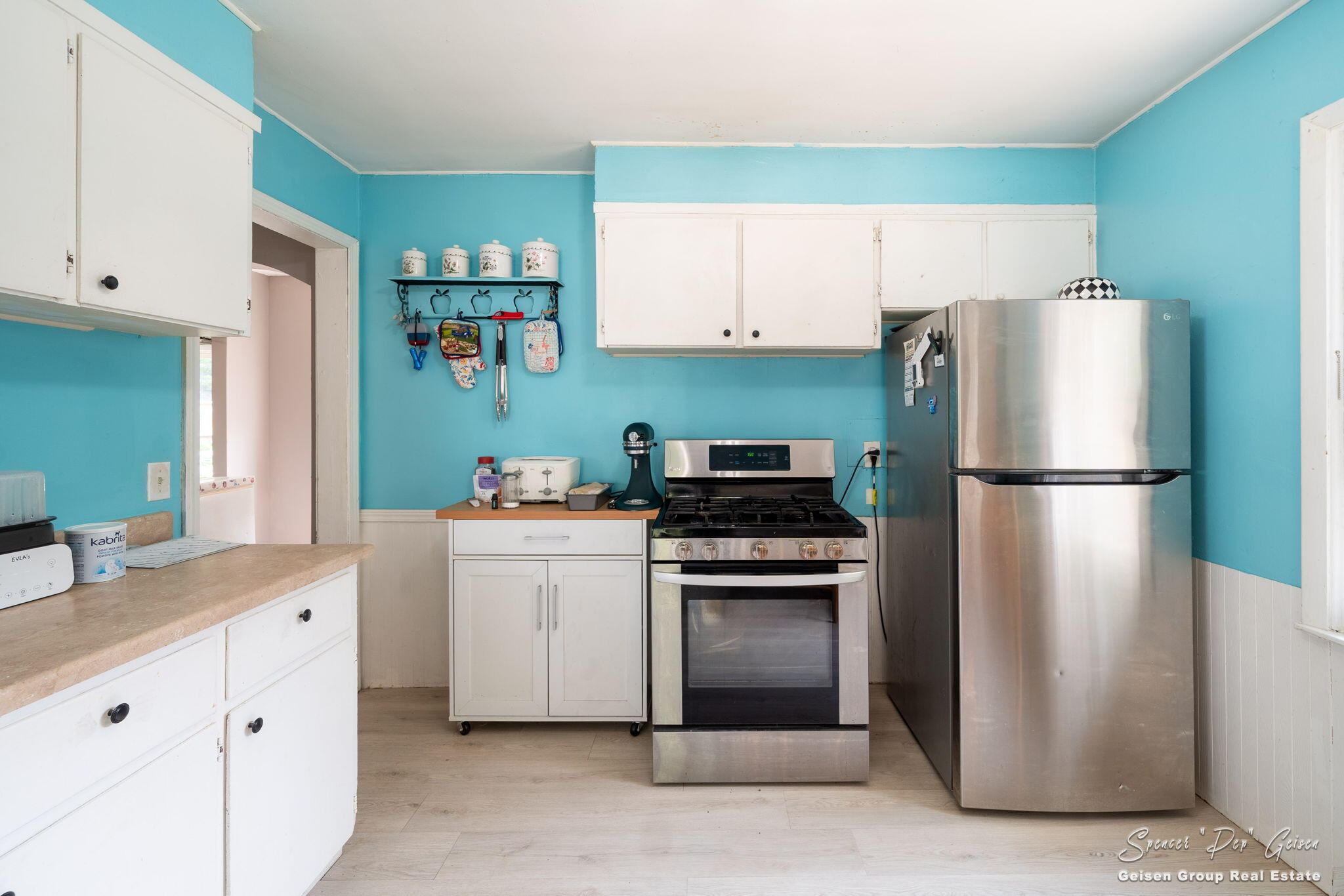 820 Woolsey Drive SW Grand Rapids MI 49503