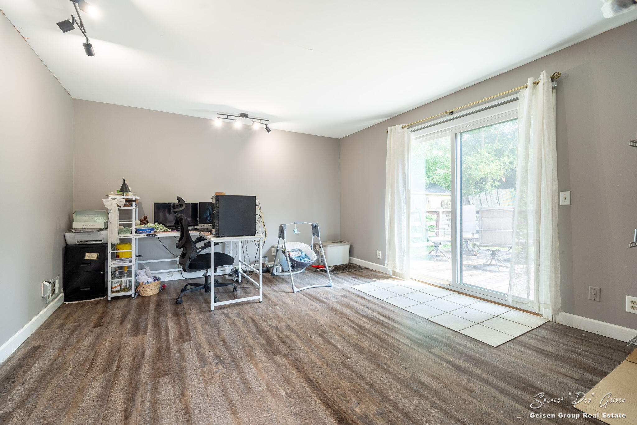 820 Woolsey Drive SW Grand Rapids MI 49503