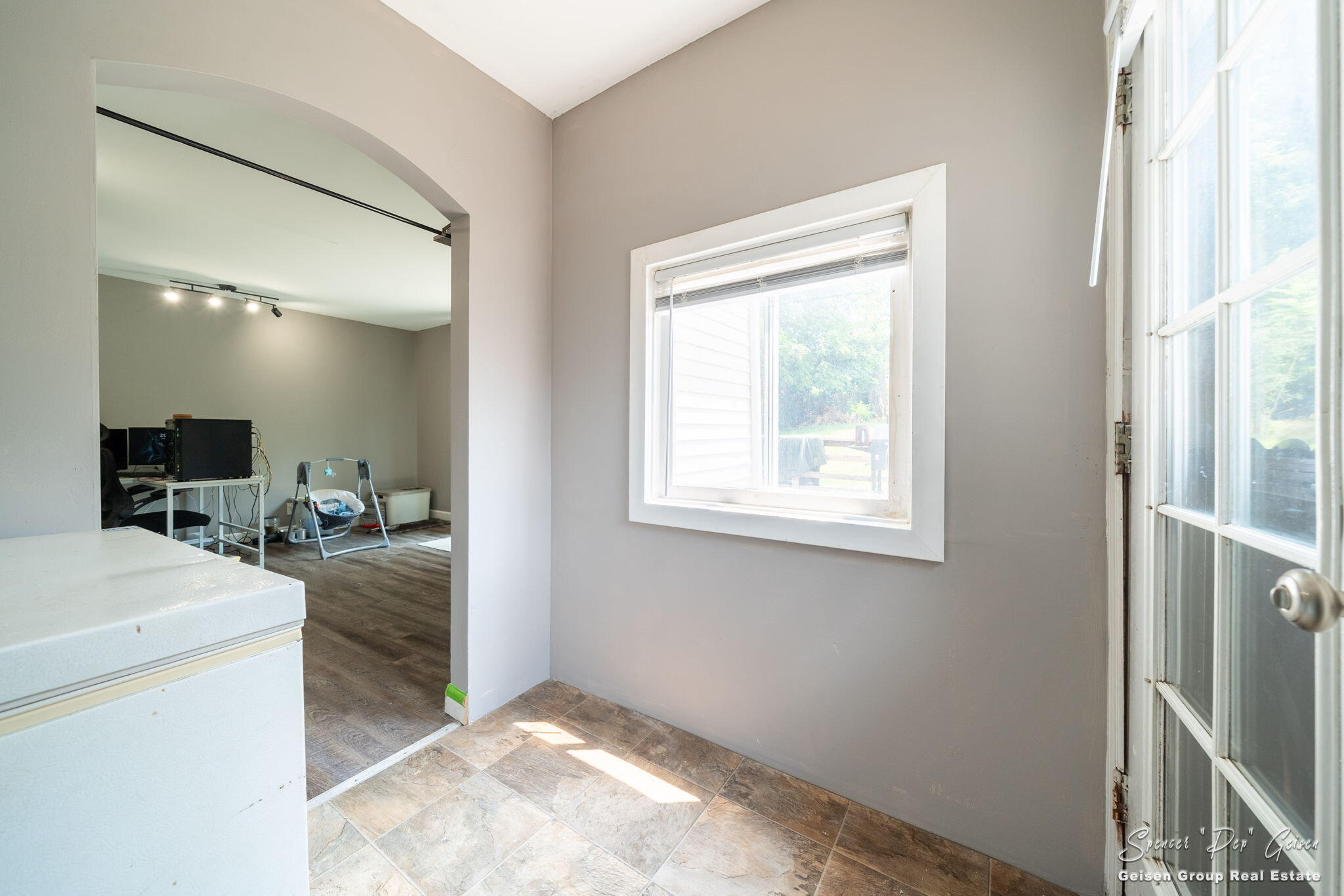 820 Woolsey Drive SW Grand Rapids MI 49503