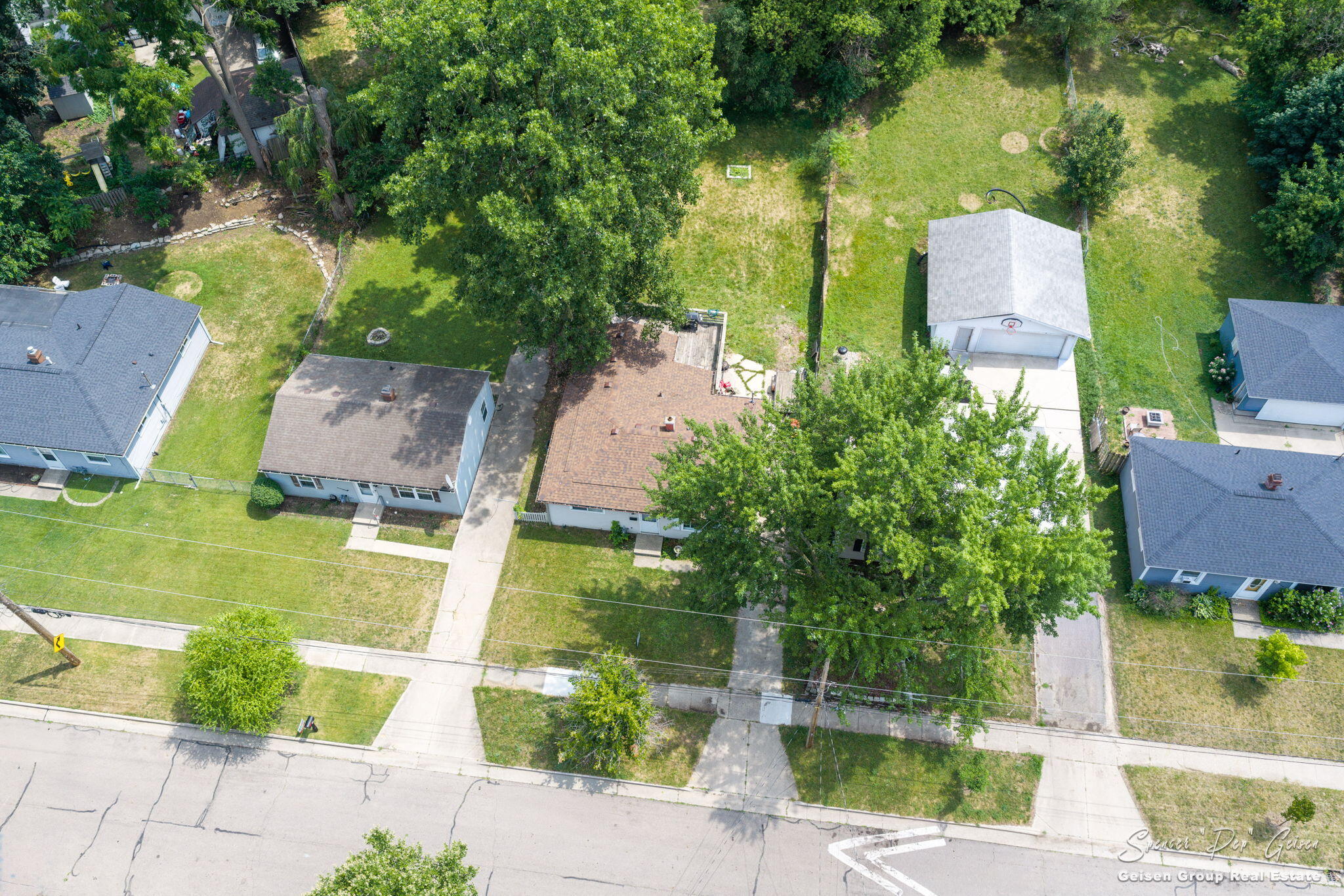 820 Woolsey Drive SW Grand Rapids MI 49503