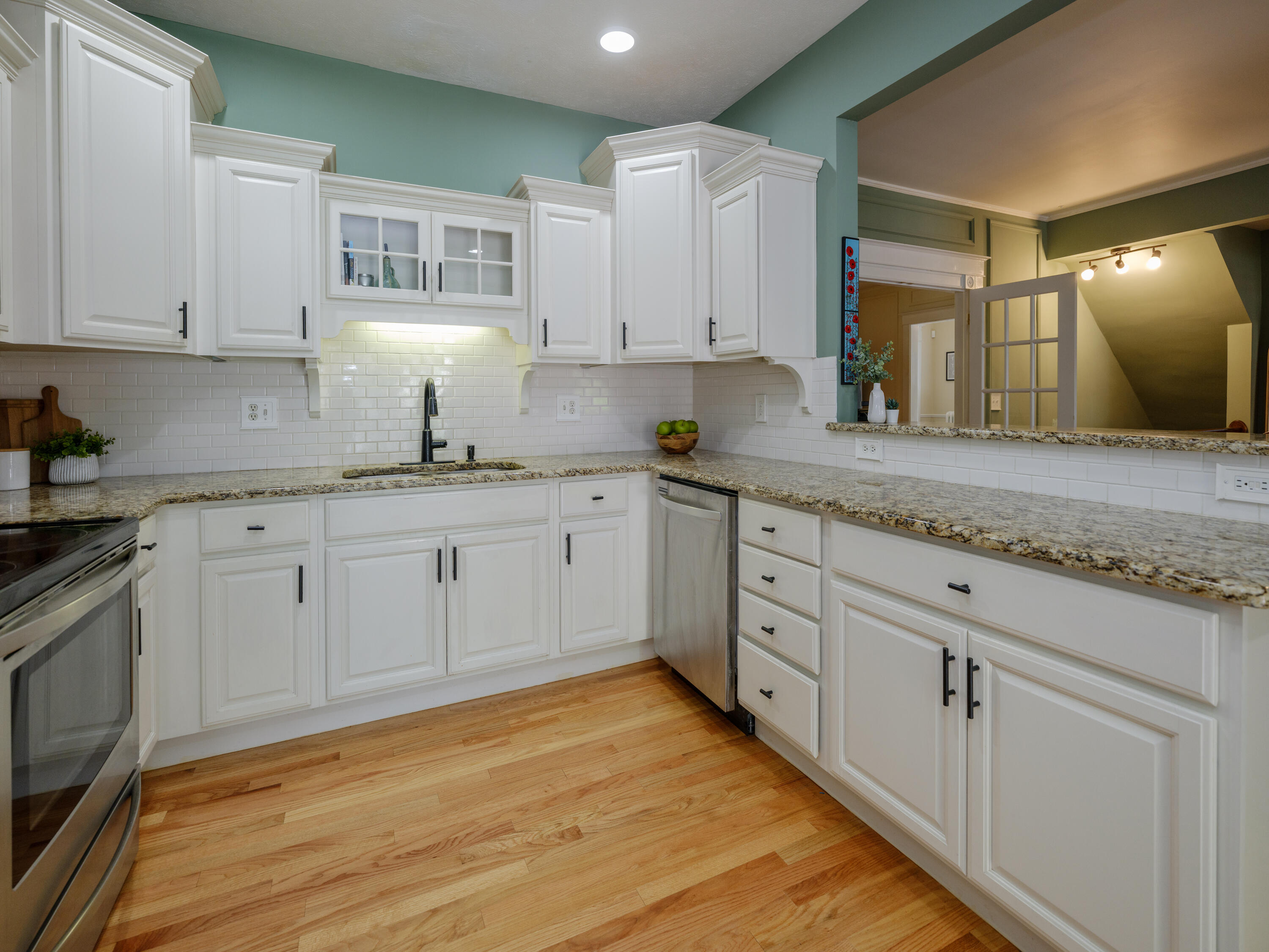 2318 Glenwood Drive Kalamazoo MI 49008