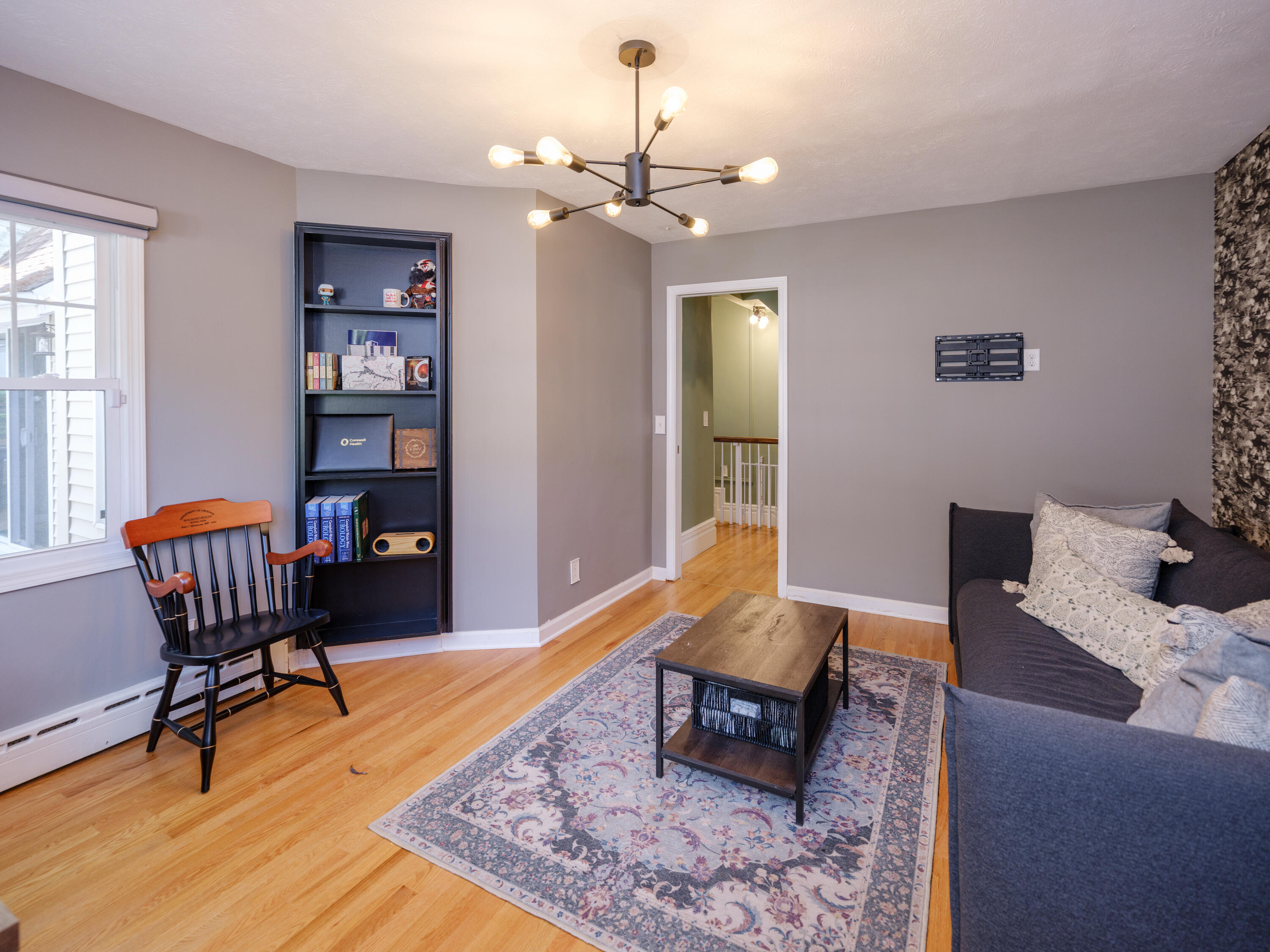 2318 Glenwood Drive Kalamazoo MI 49008