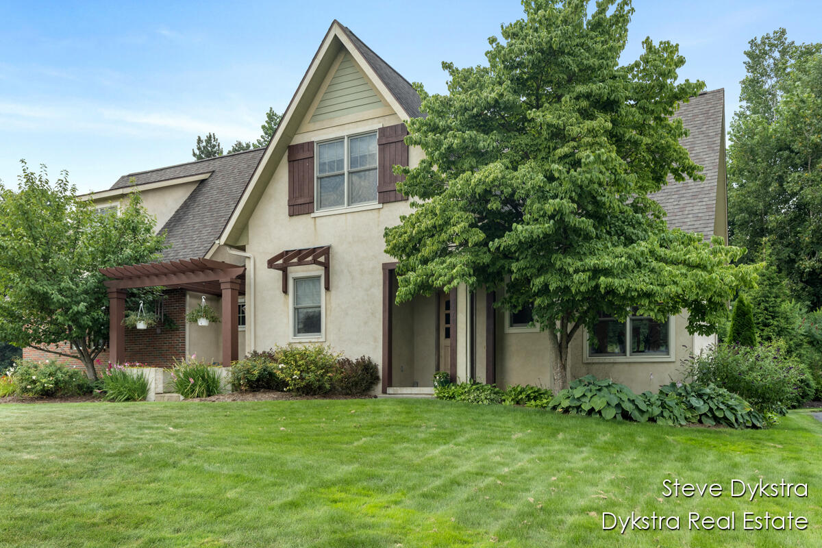 2479 Shears Crossing Court NE Grand Rapids MI 49525
