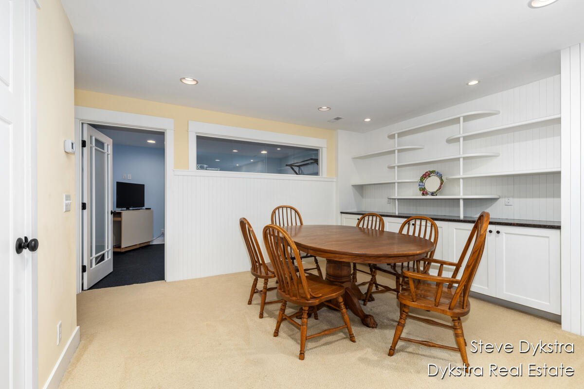 2479 Shears Crossing Court NE Grand Rapids MI 49525