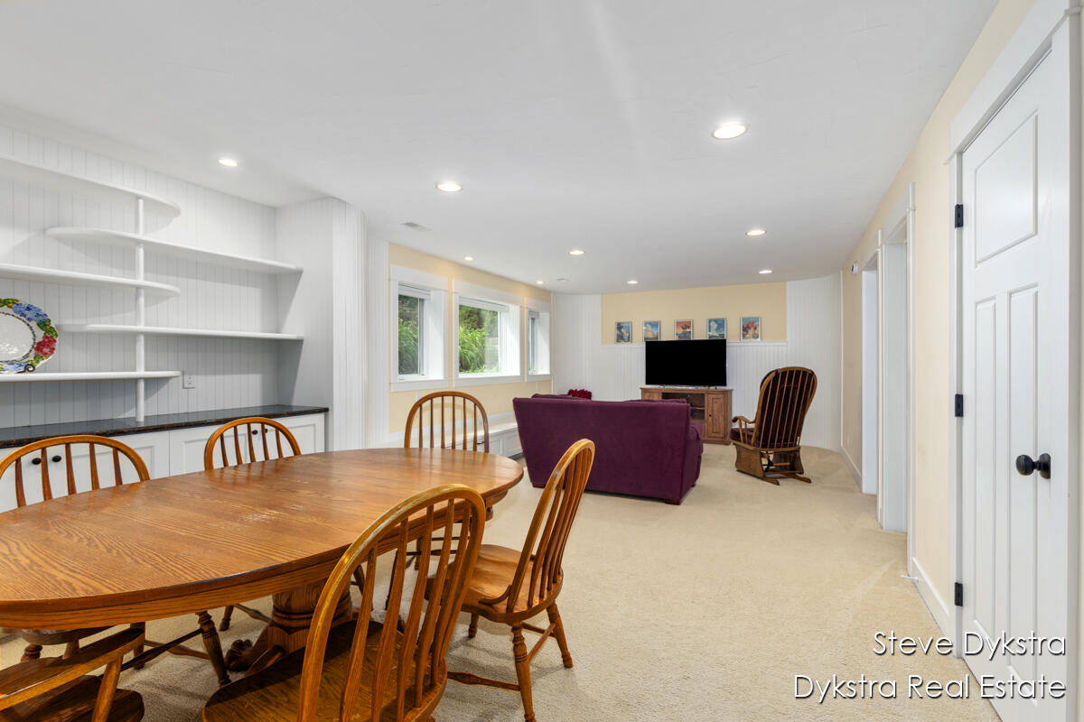 2479 Shears Crossing Court NE Grand Rapids MI 49525